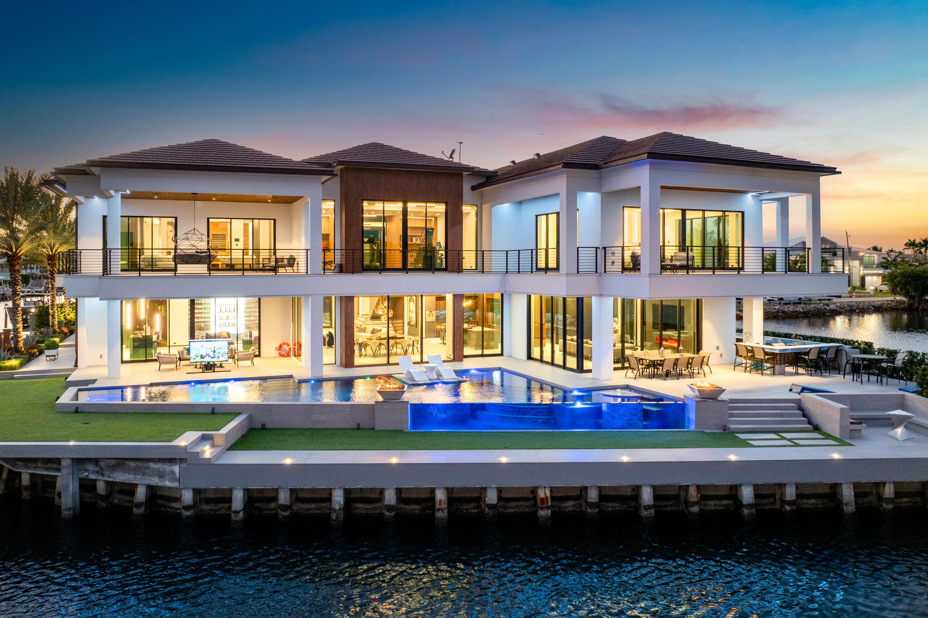 2934 NE 8th Boca Raton, FL 33431