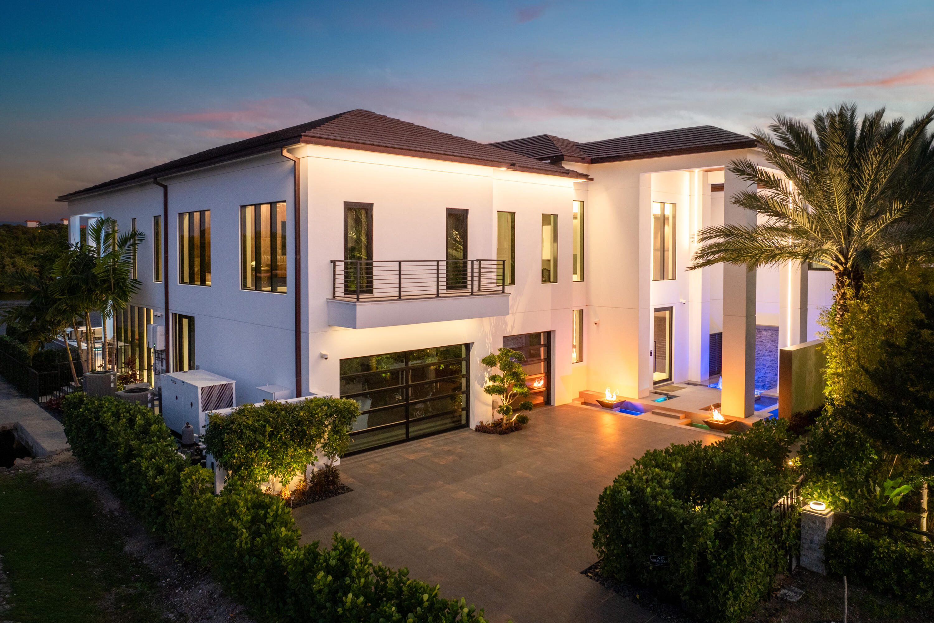 2934 NE 8th Boca Raton, FL 33431