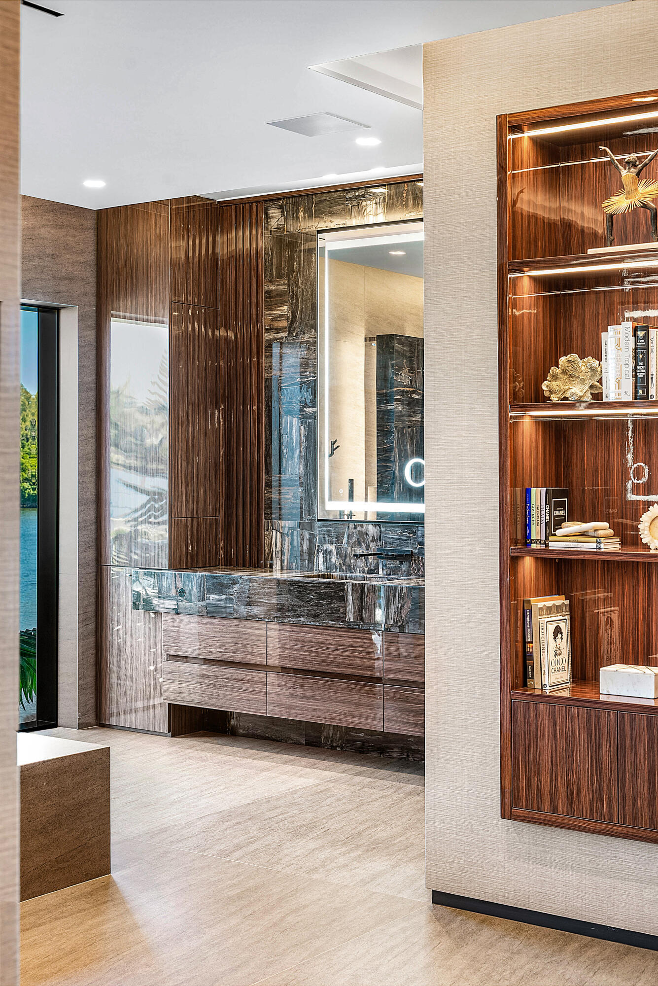 2934 NE 8th Boca Raton, FL 33431