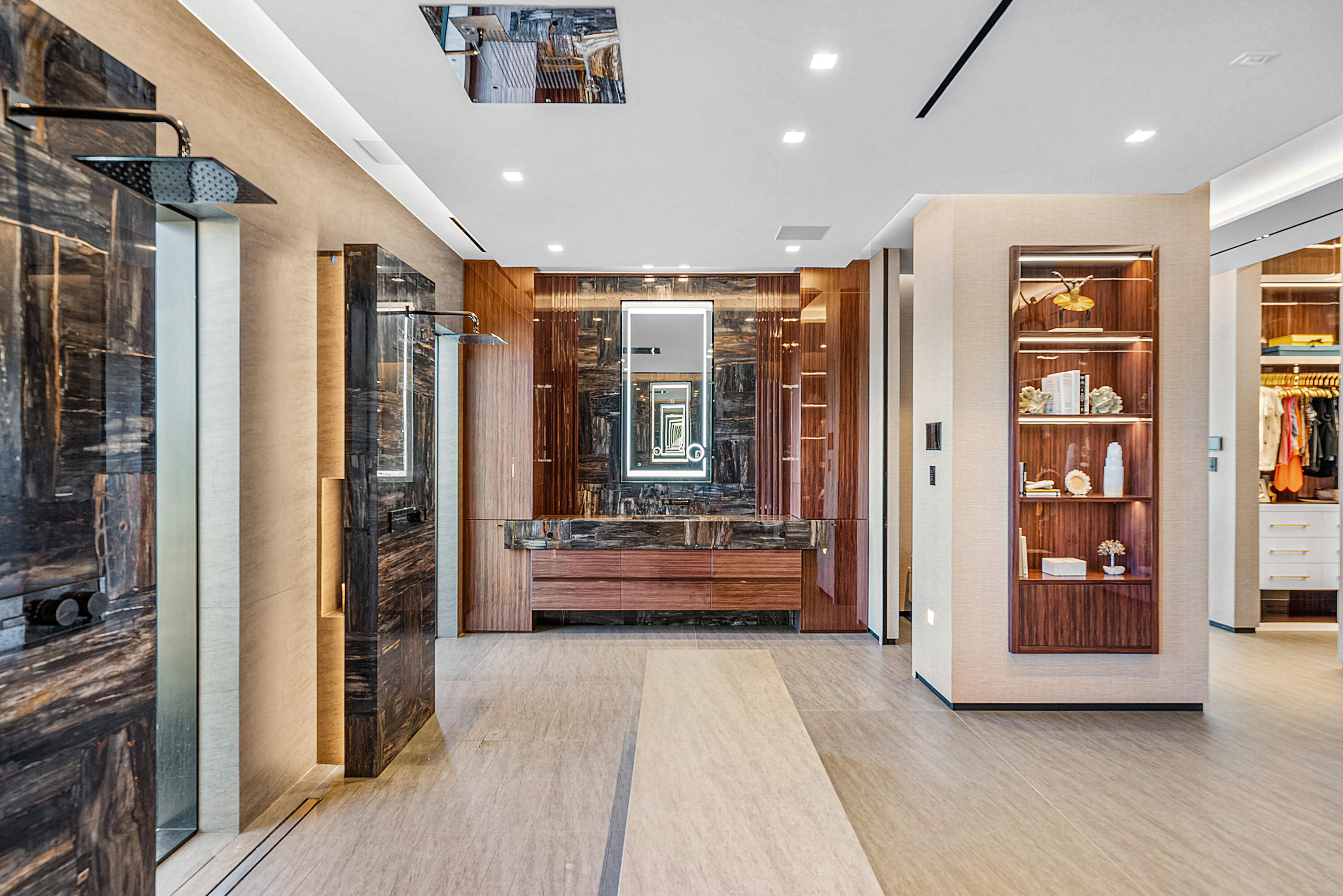 2934 NE 8th Boca Raton, FL 33431