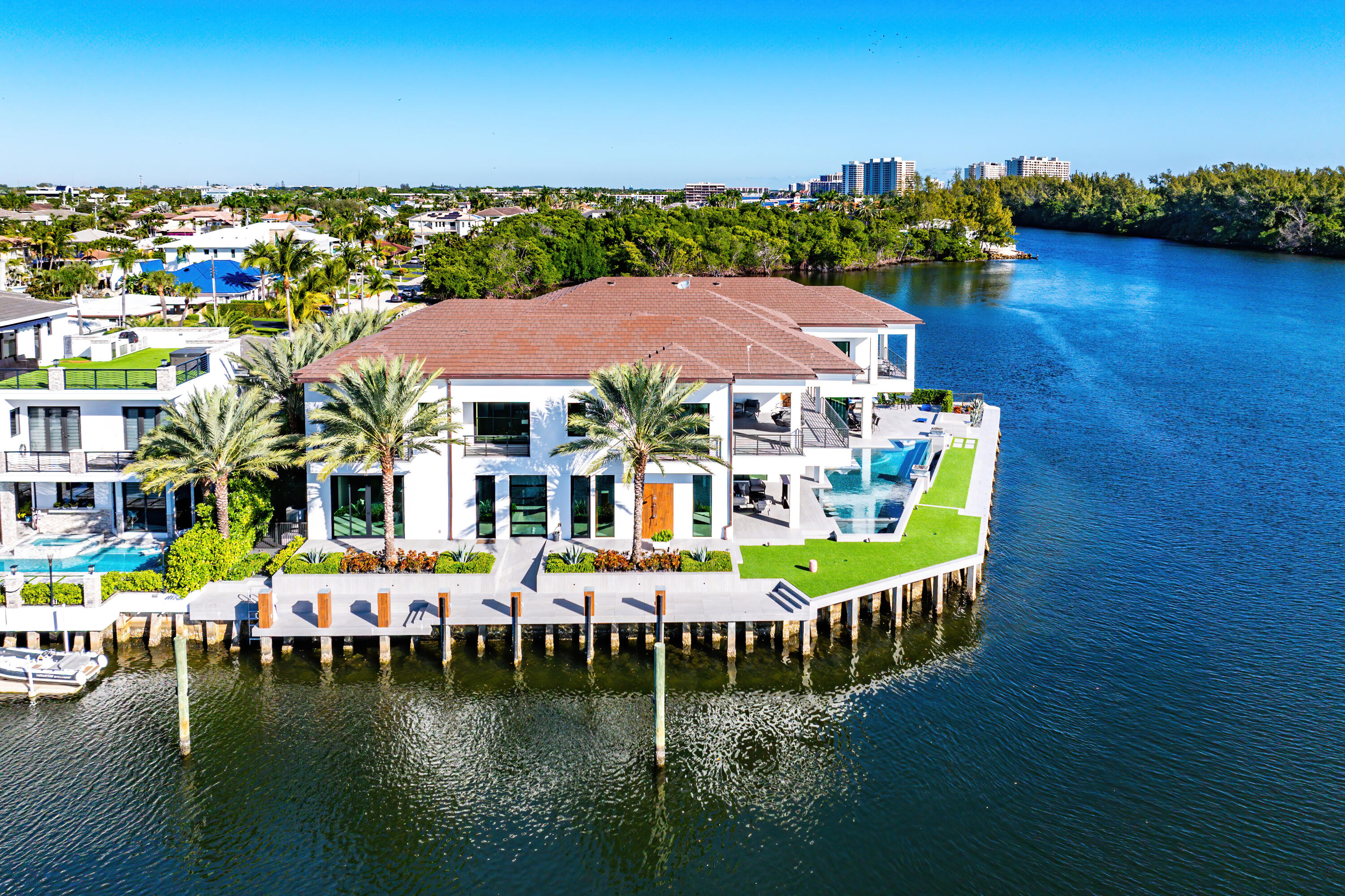 2934 NE 8th Boca Raton, FL 33431