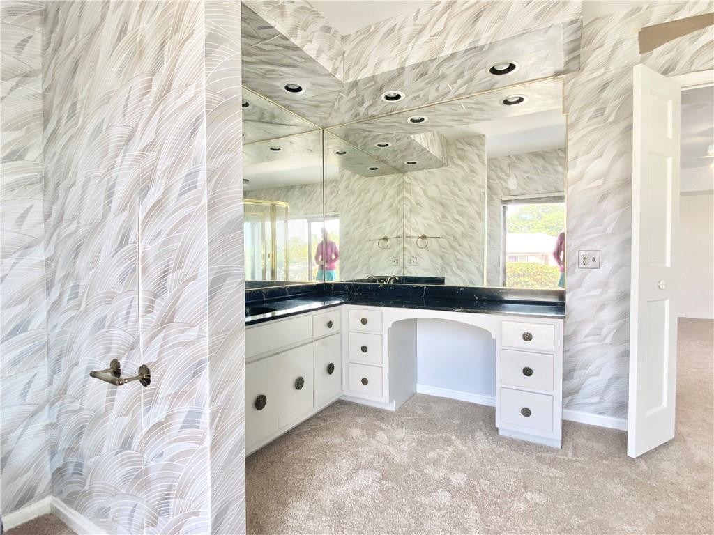 71 Bay Colony Fort Lauderdale, FL 33308