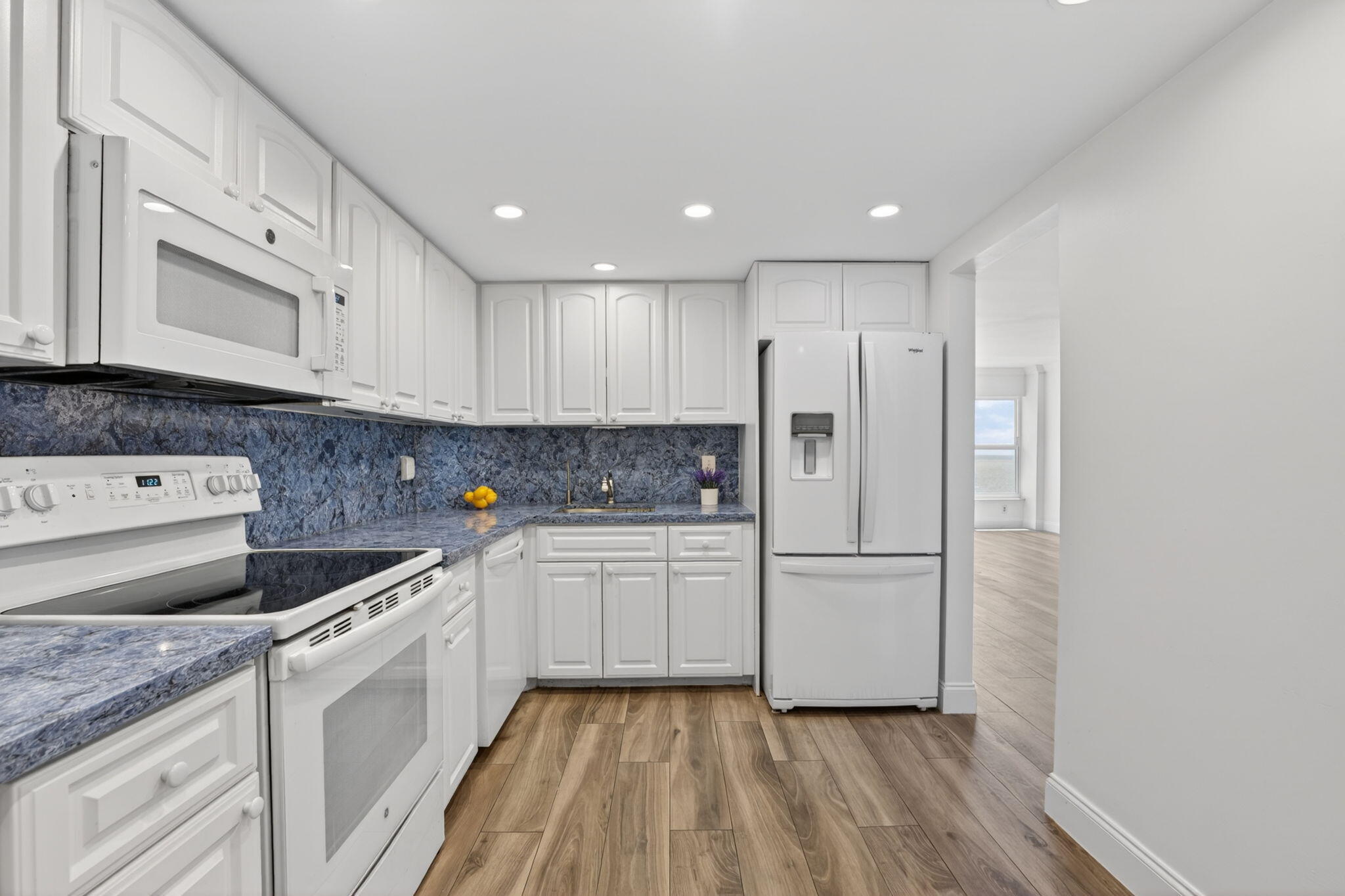 405 N Ocean #1816 Pompano Beach, FL 33062