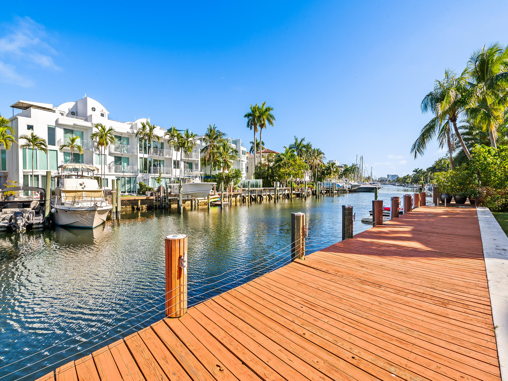 450 Victoria Fort Lauderdale, FL 33301
