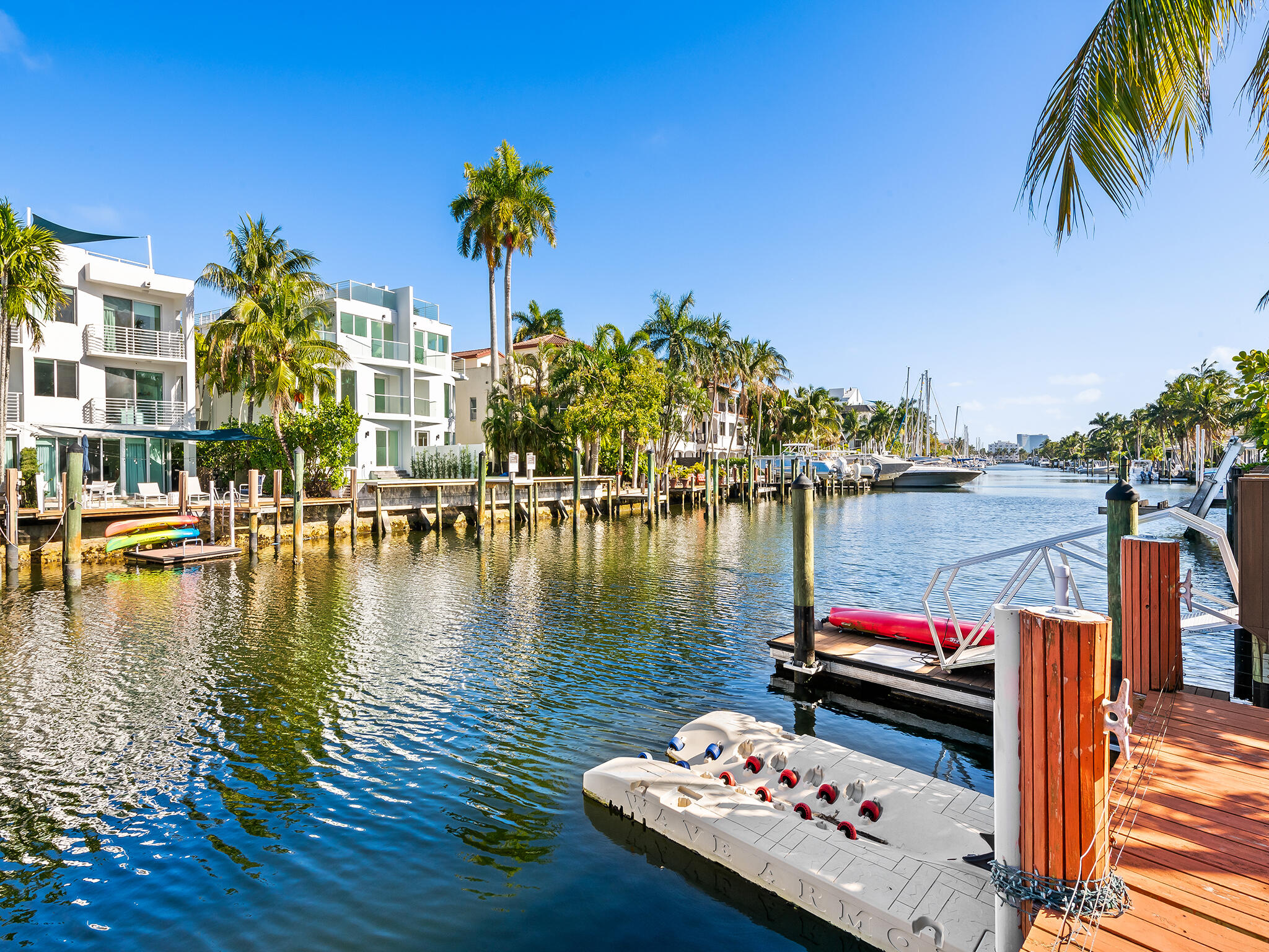 450 Victoria Fort Lauderdale, FL 33301