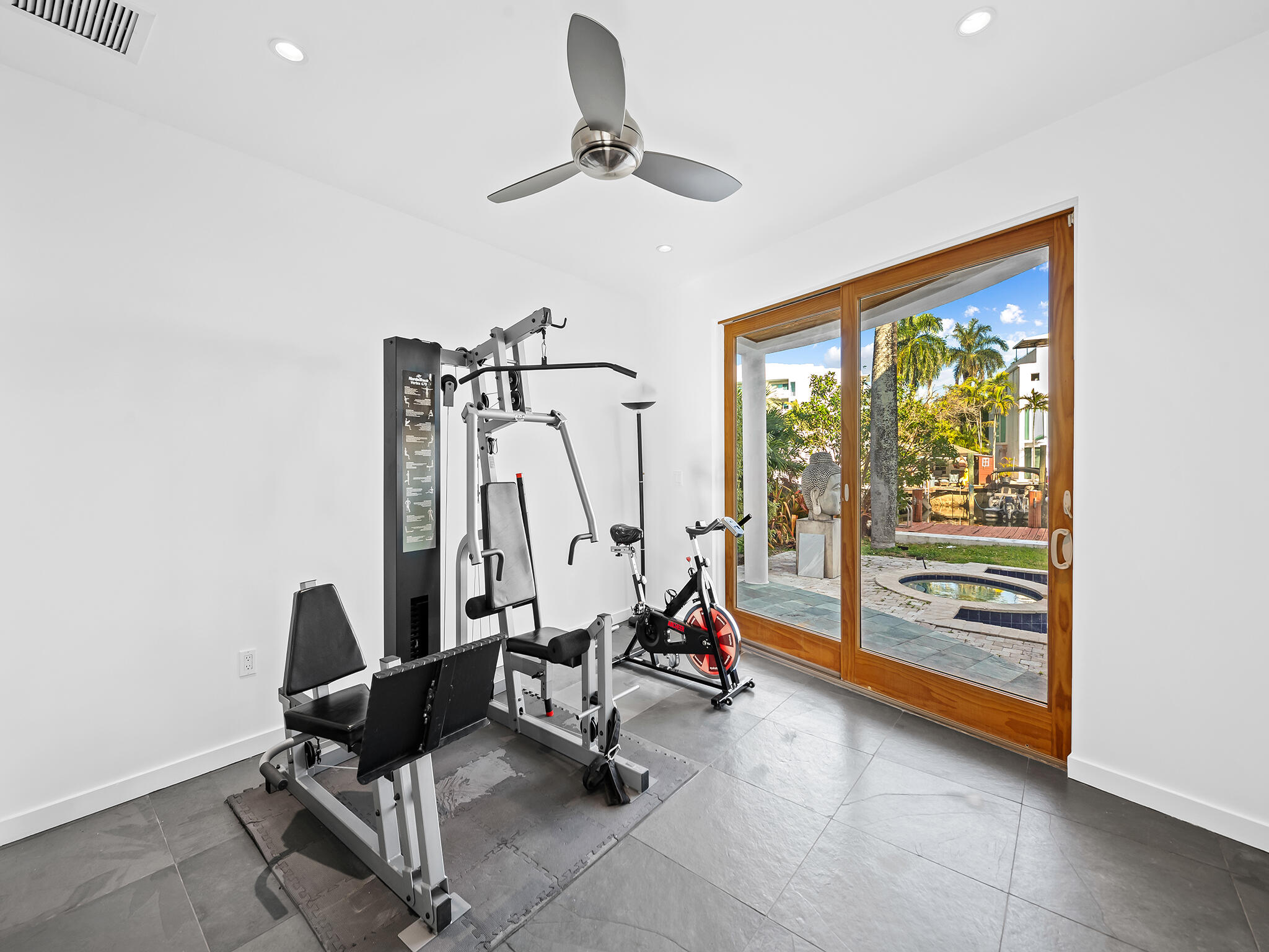 450 Victoria Fort Lauderdale, FL 33301