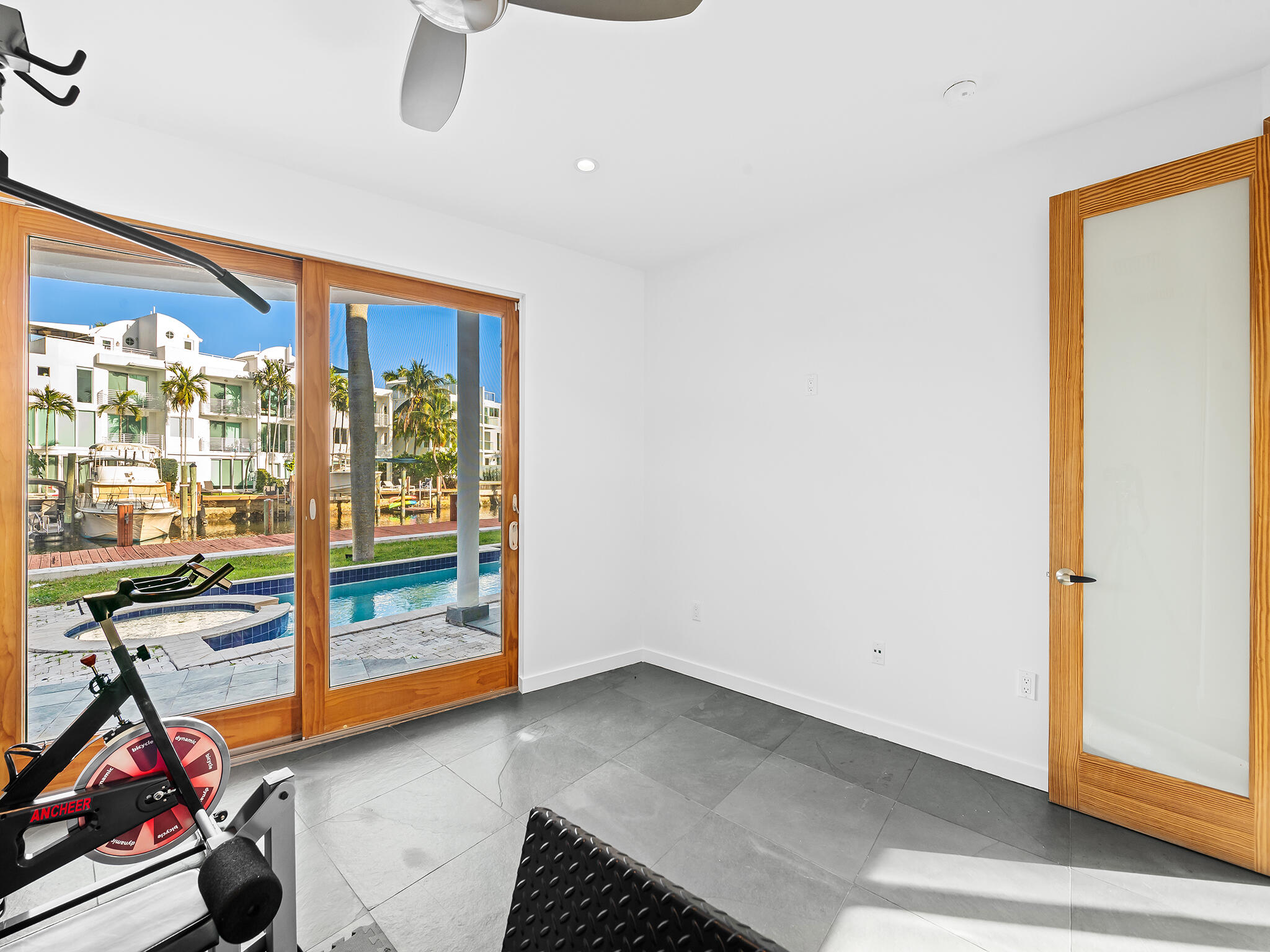 450 Victoria Fort Lauderdale, FL 33301