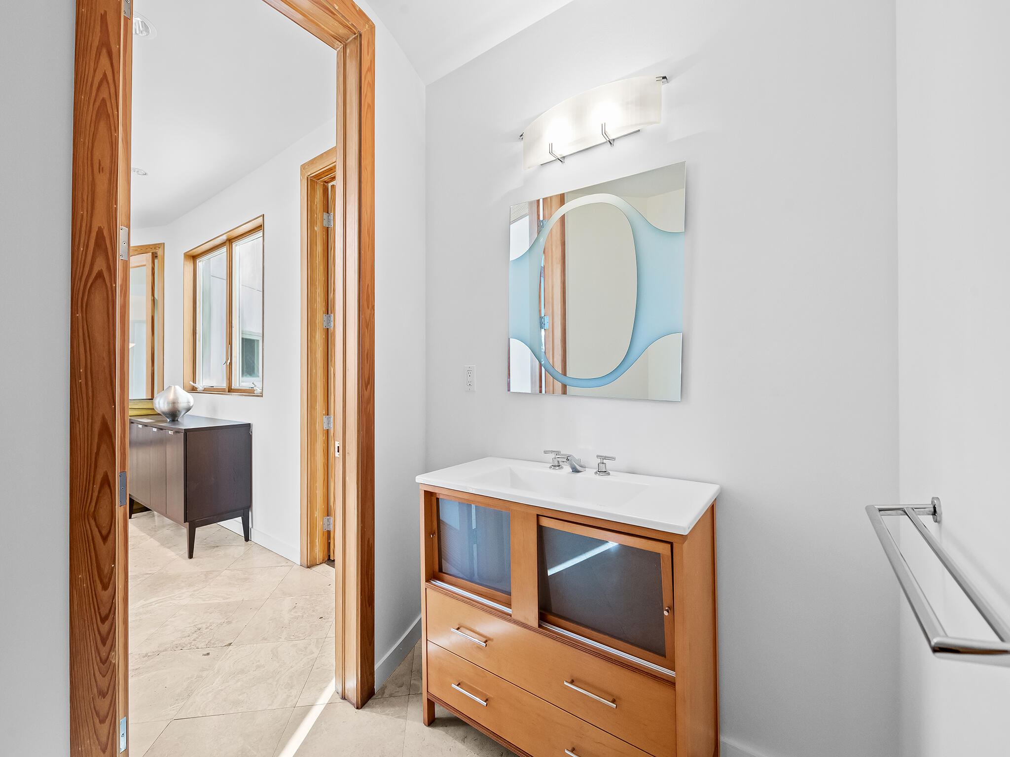 450 Victoria Fort Lauderdale, FL 33301