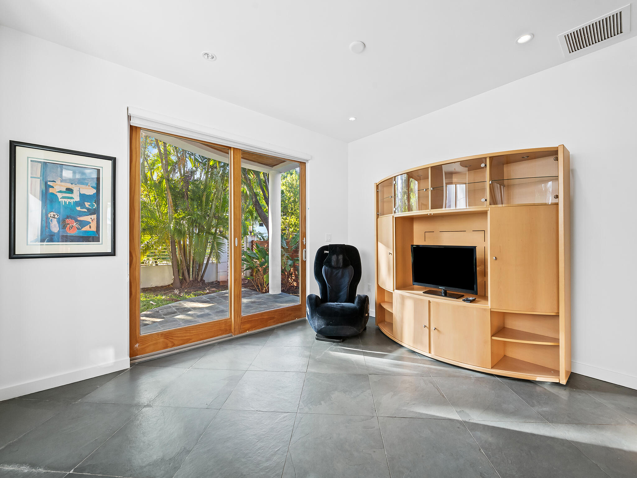 450 Victoria Fort Lauderdale, FL 33301