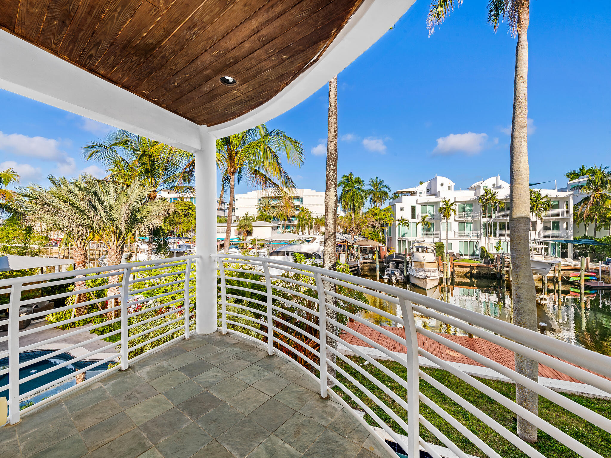 450 Victoria Fort Lauderdale, FL 33301