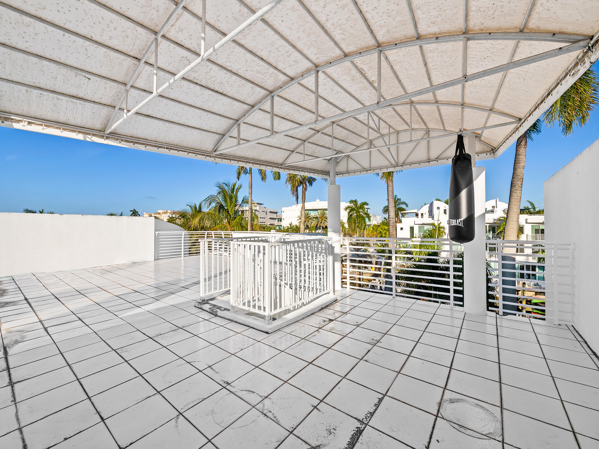 450 Victoria Fort Lauderdale, FL 33301
