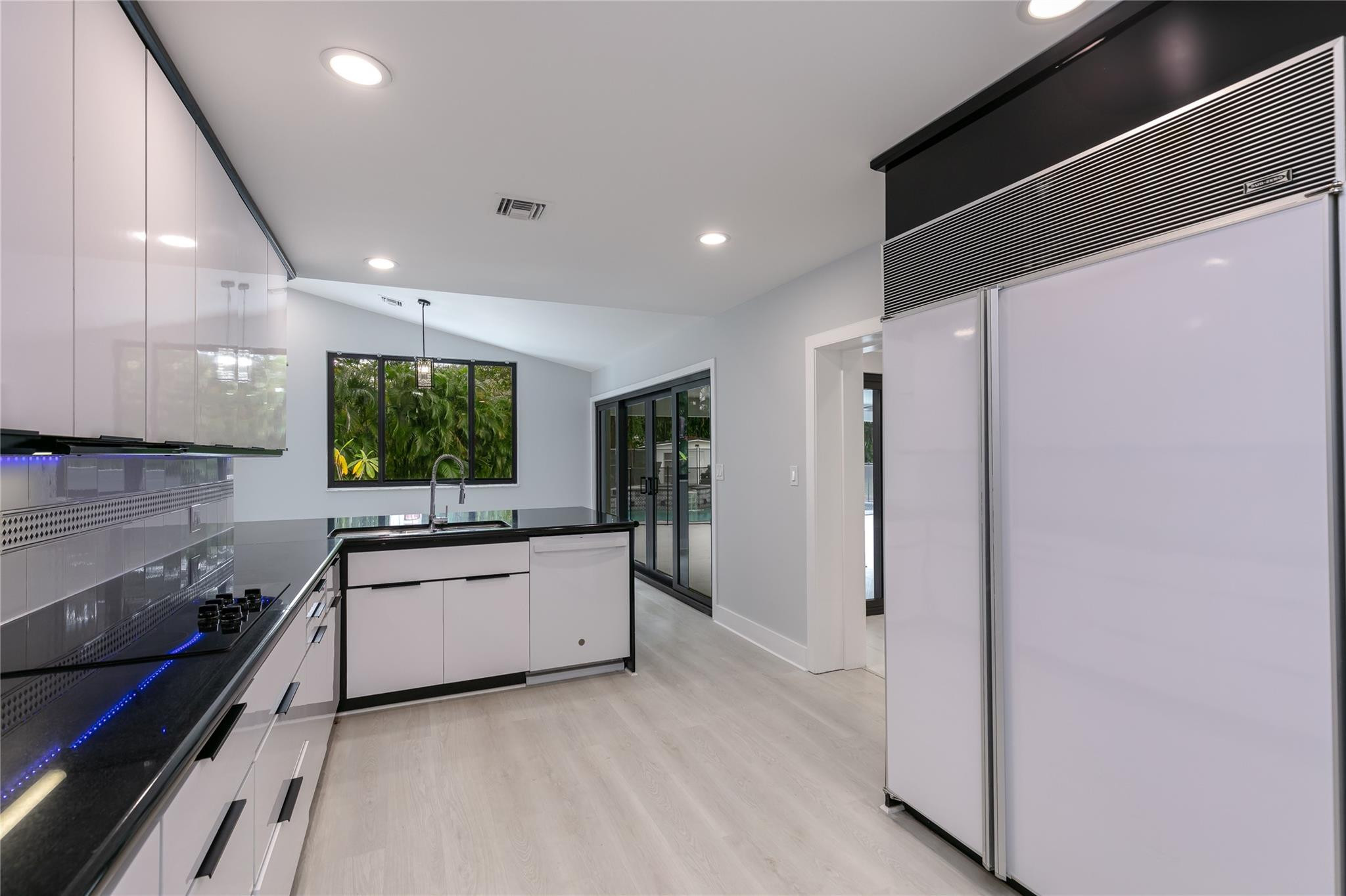 13401 SW 83rd Pinecrest, FL 33156