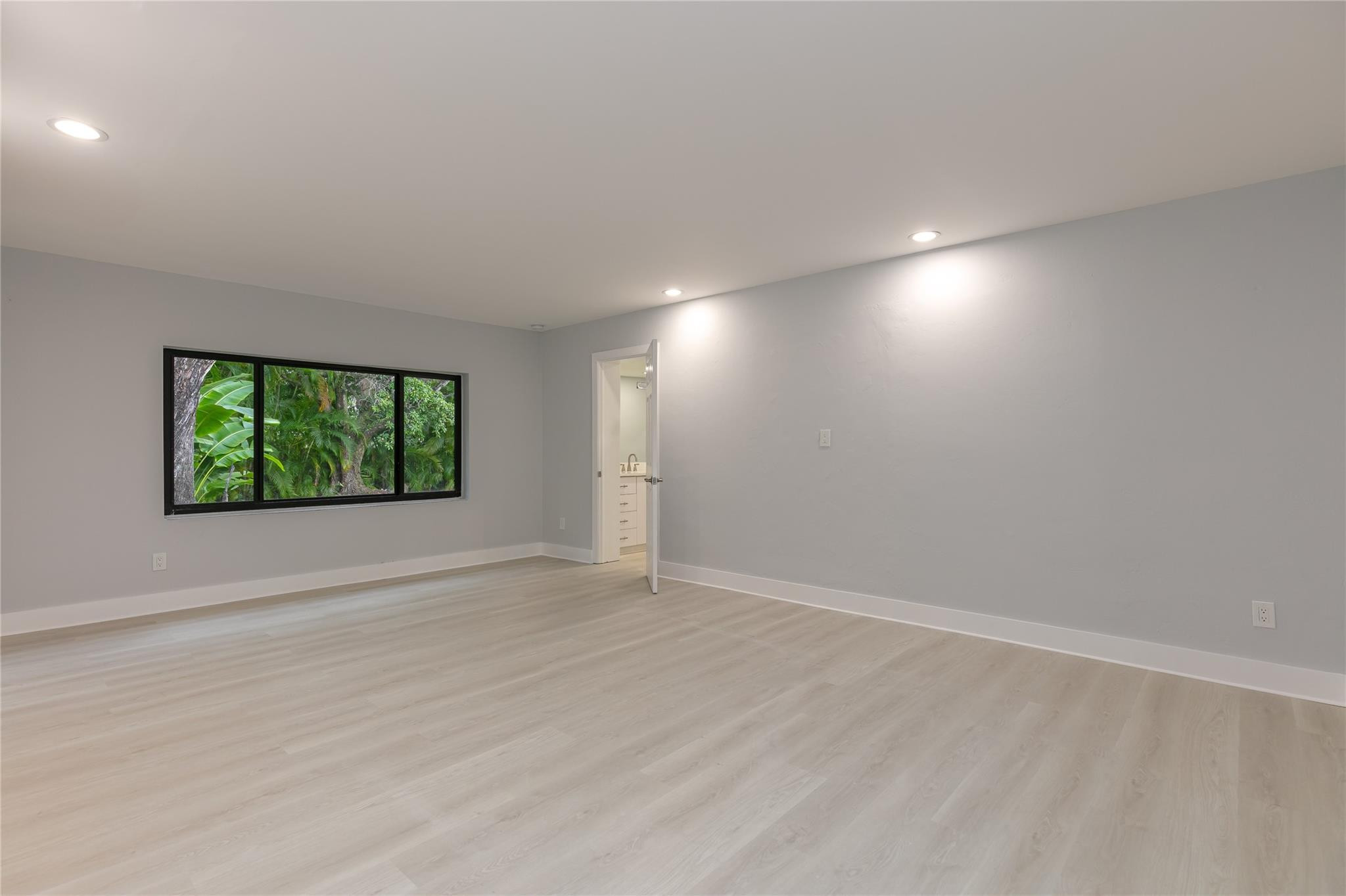 13401 SW 83rd Pinecrest, FL 33156