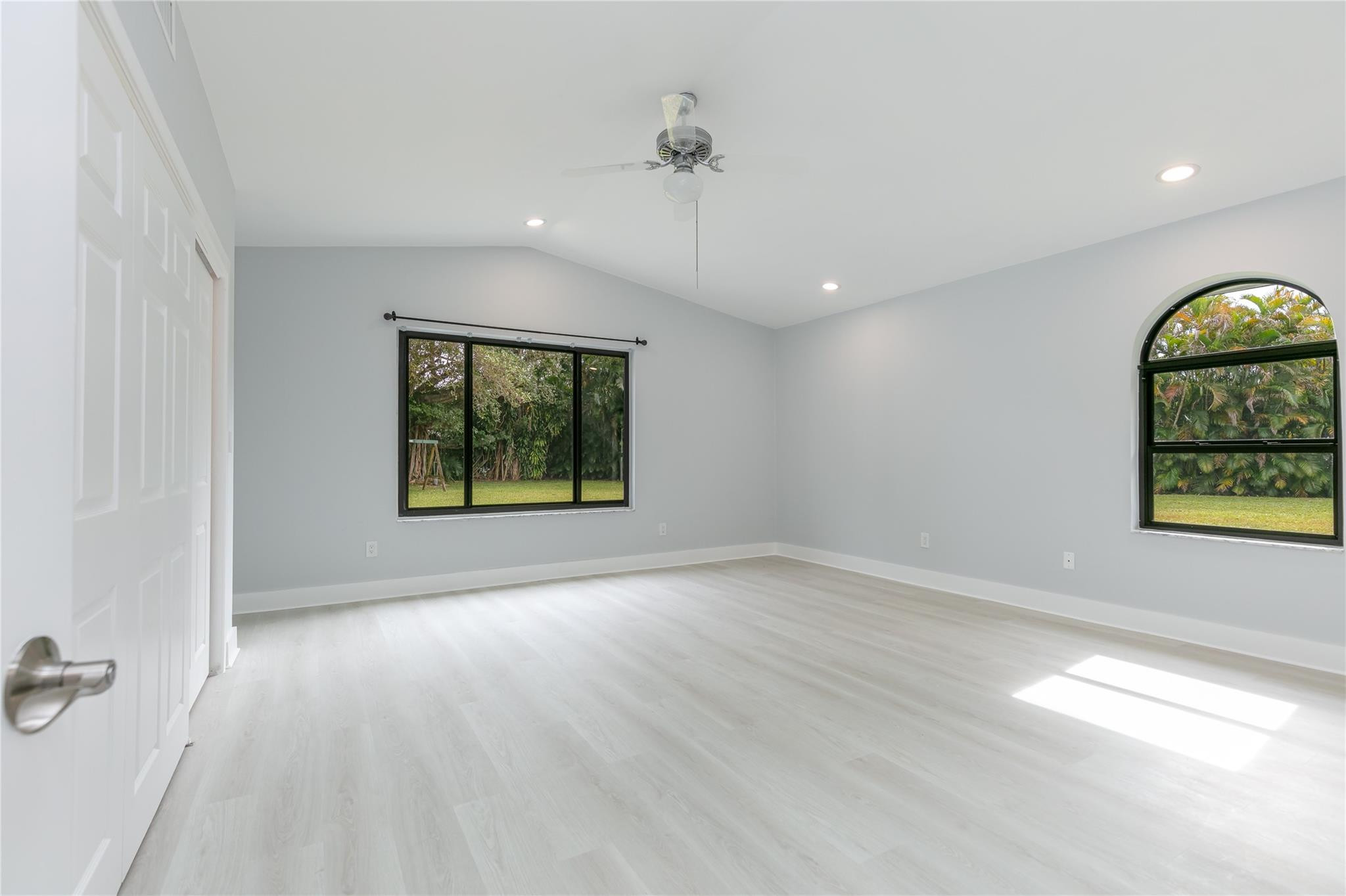 13401 SW 83rd Pinecrest, FL 33156