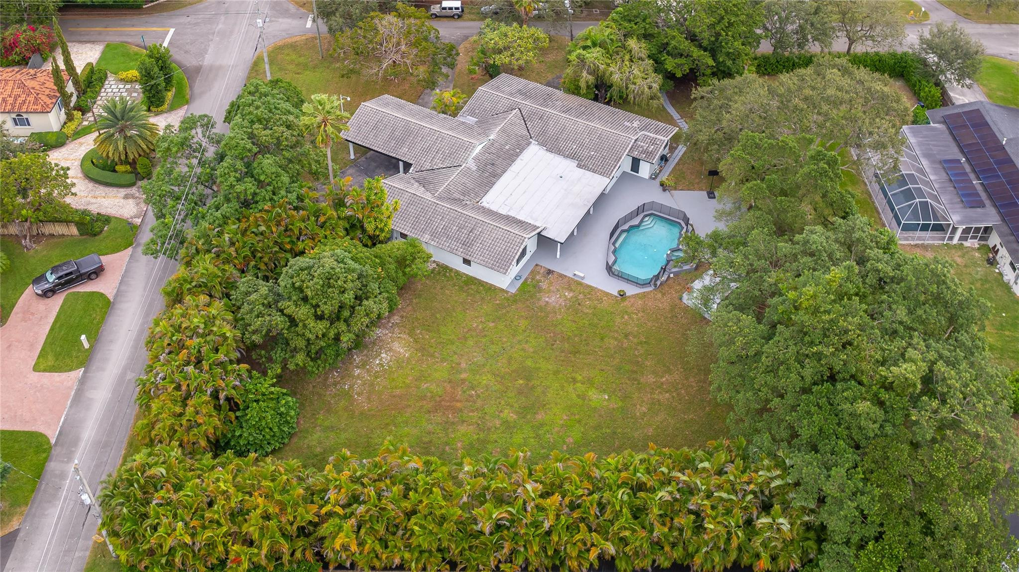 13401 SW 83rd Pinecrest, FL 33156