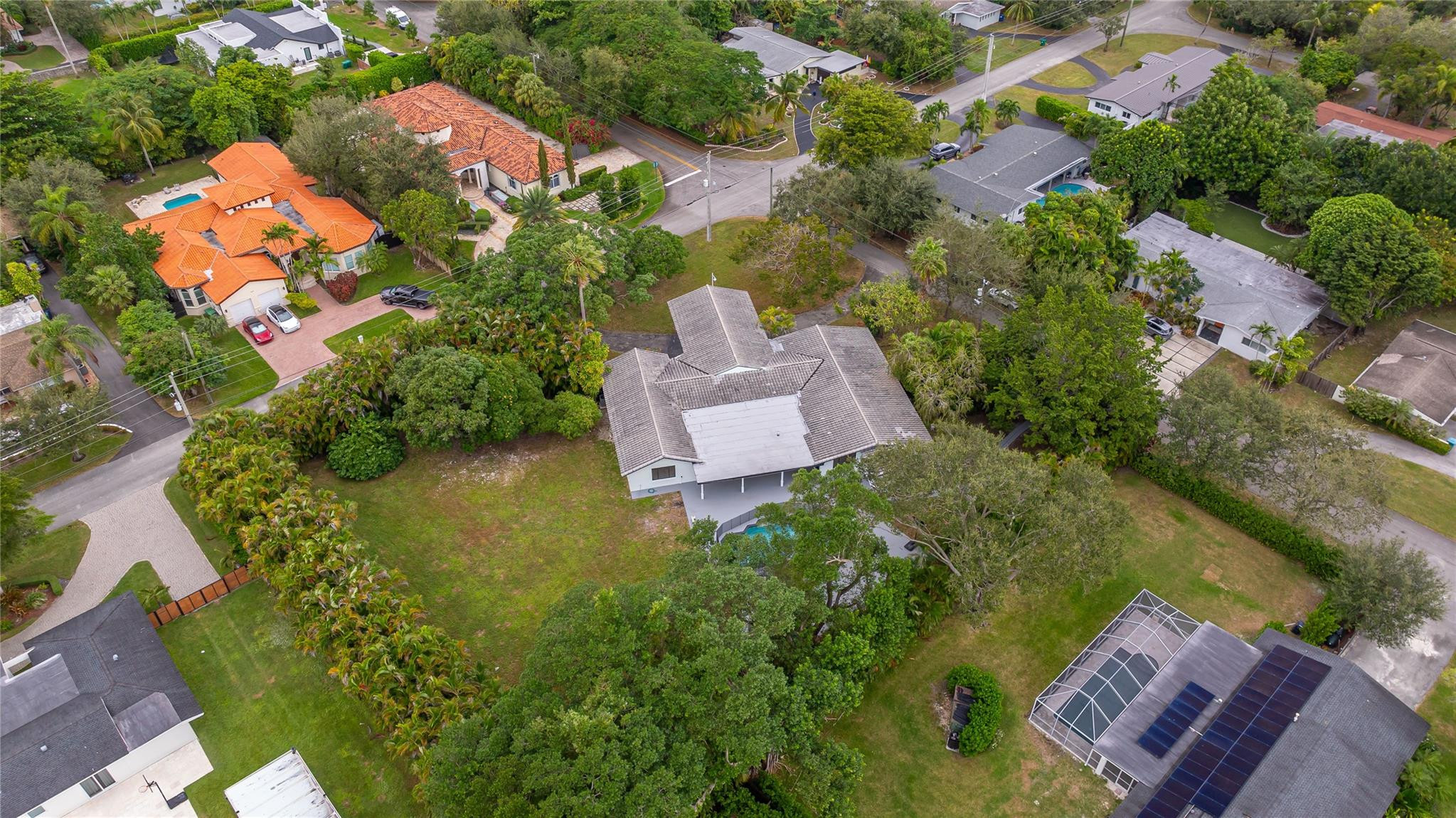 13401 SW 83rd Pinecrest, FL 33156