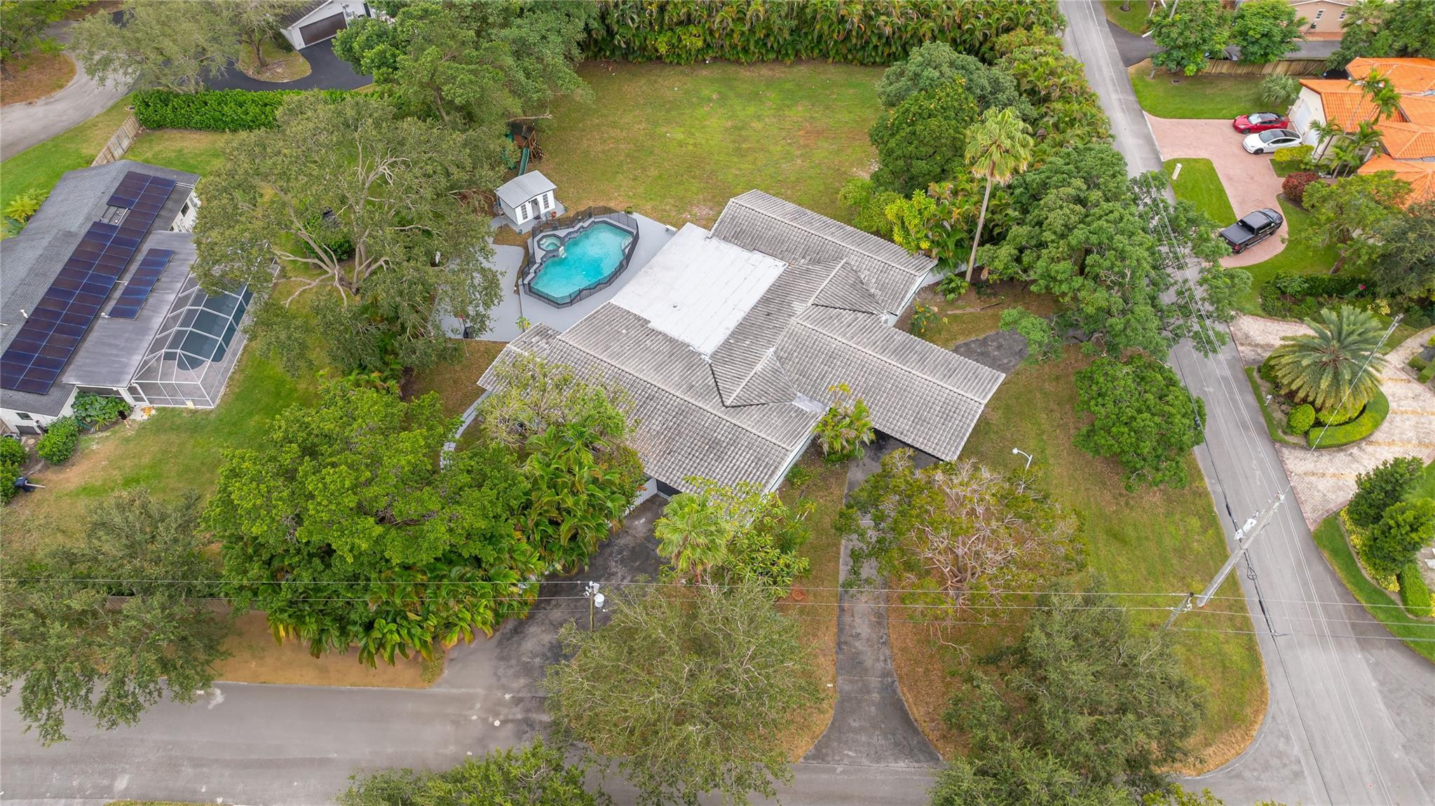 13401 SW 83rd Pinecrest, FL 33156