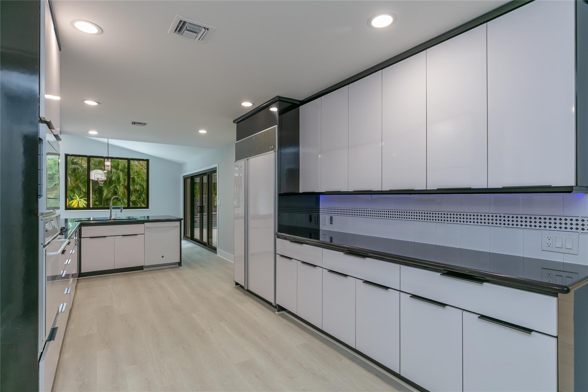 13401 SW 83rd Pinecrest, FL 33156