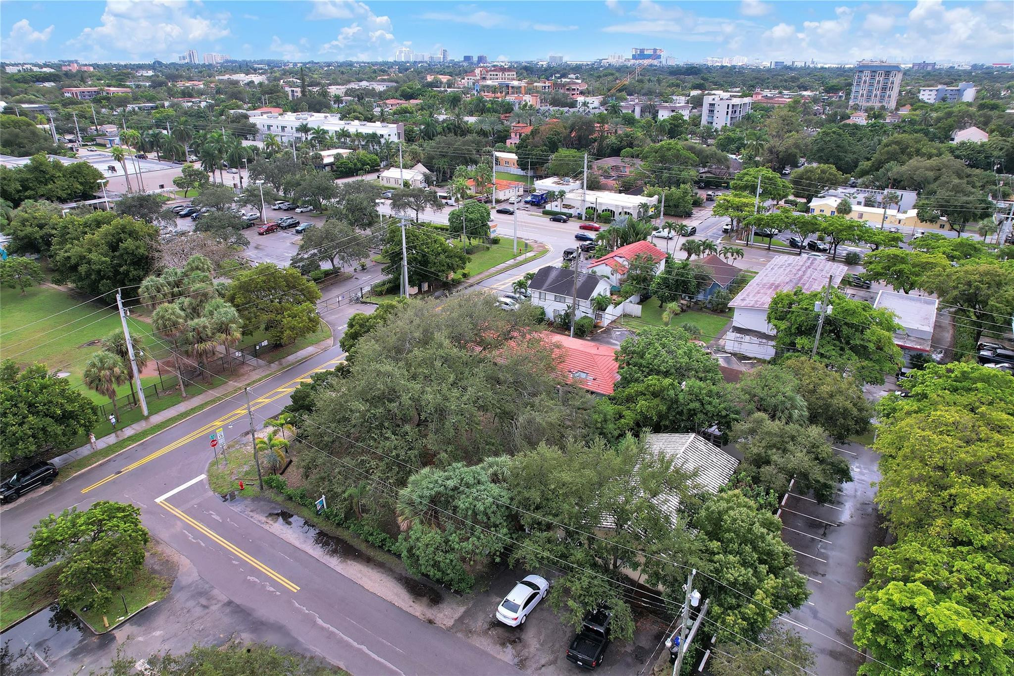 17 NE 9th Fort Lauderdale, FL 33301