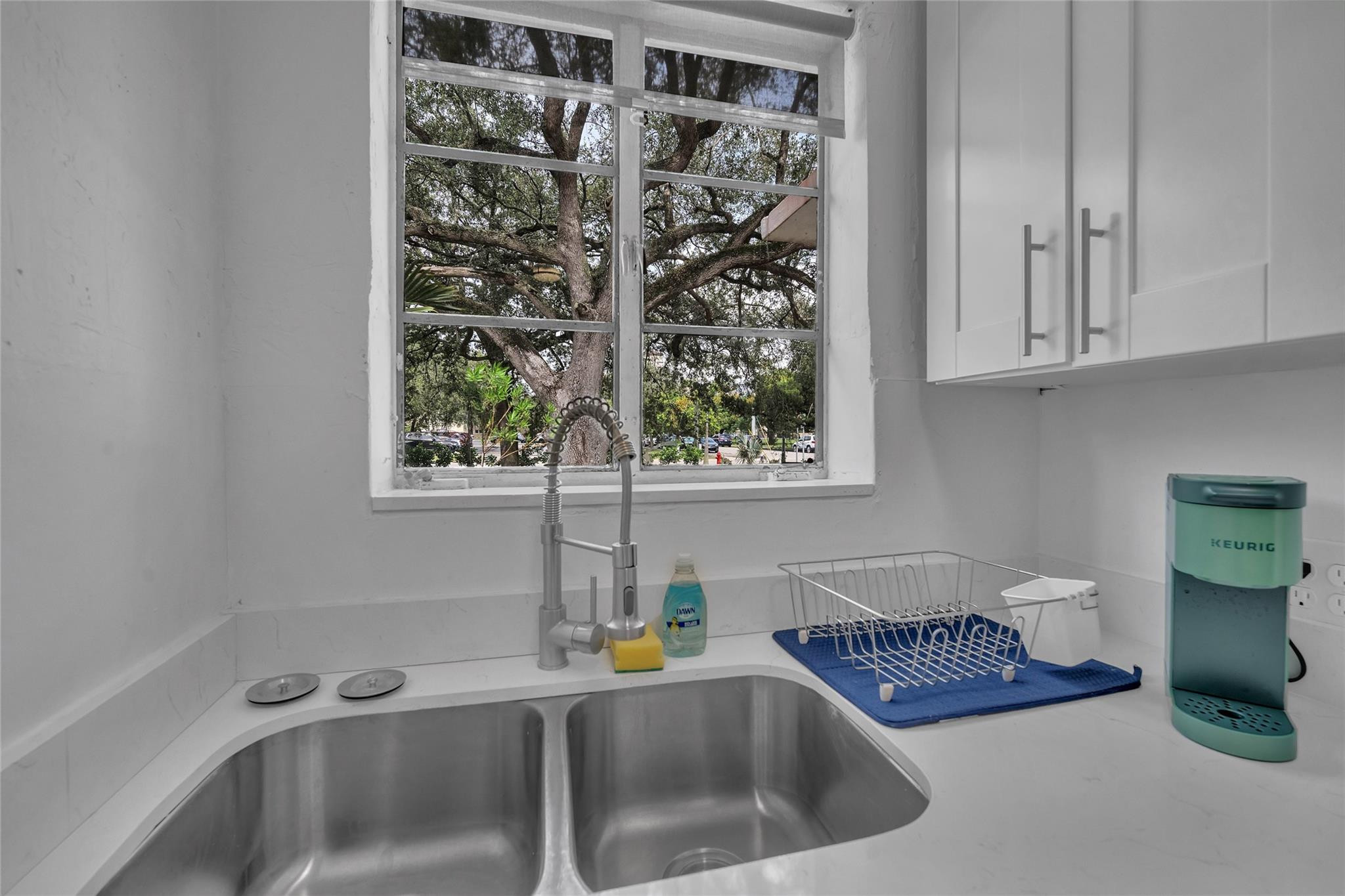 17 NE 9th Fort Lauderdale, FL 33301