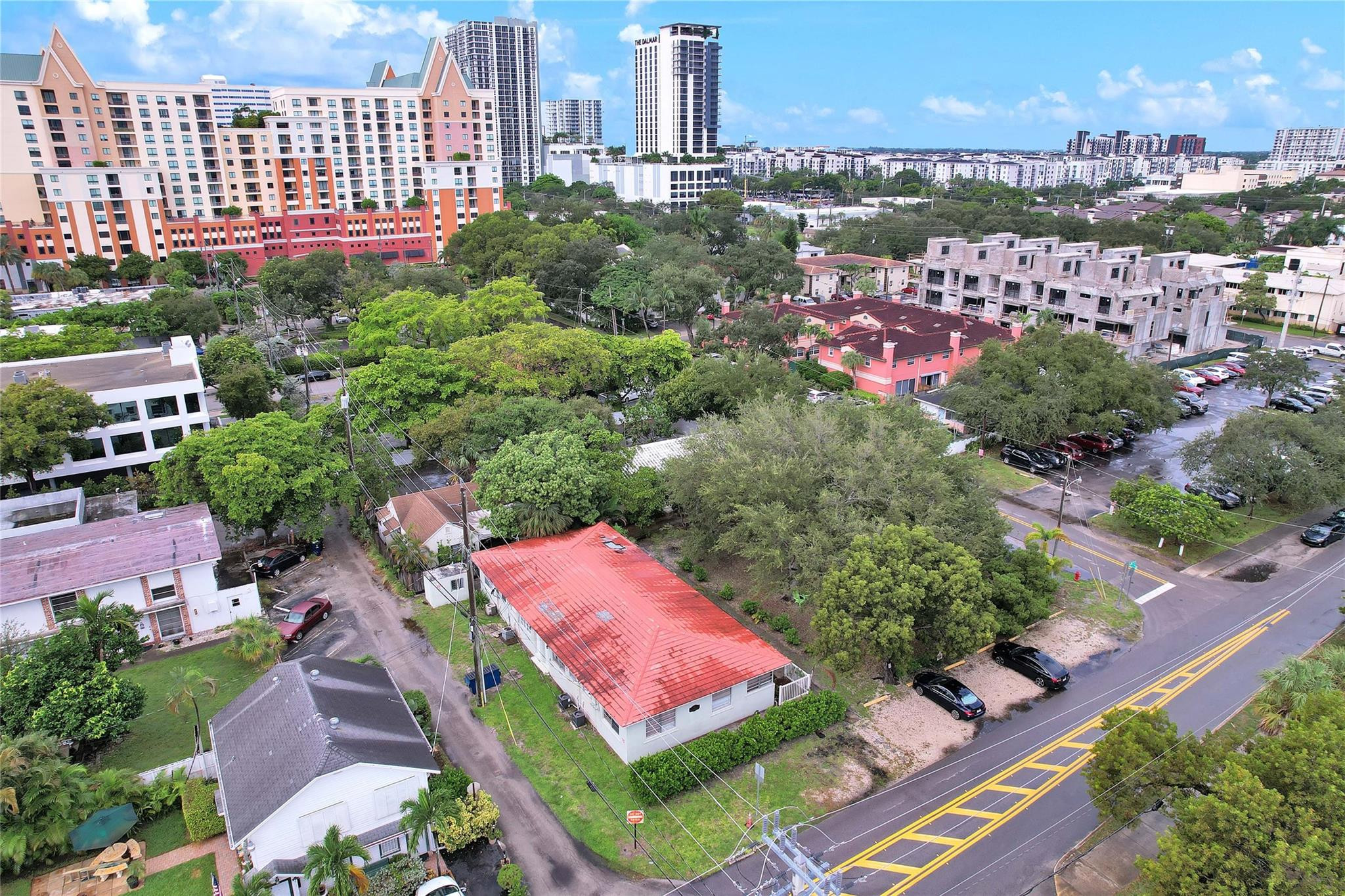 17 NE 9th Fort Lauderdale, FL 33301