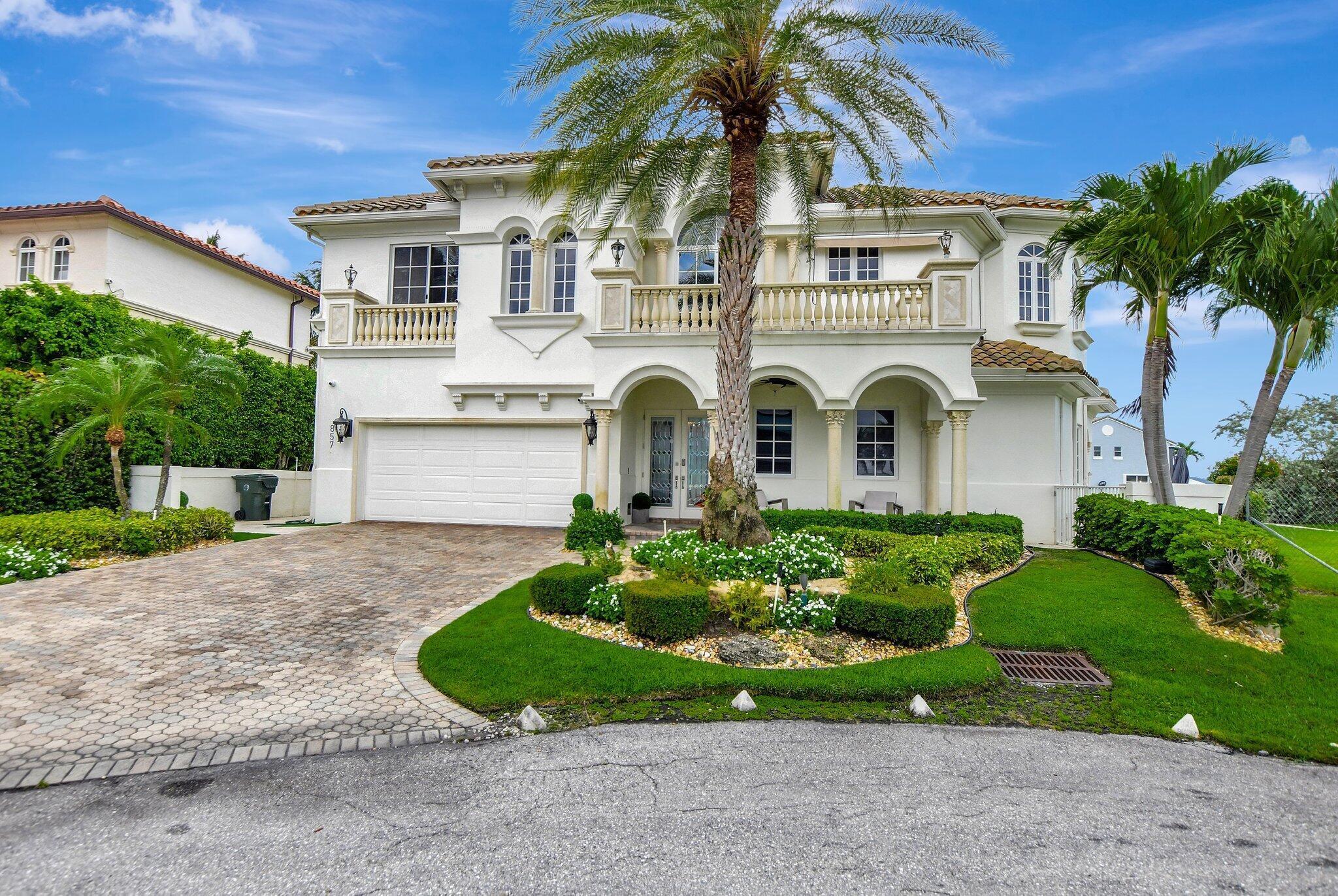 857 Havana Dr
