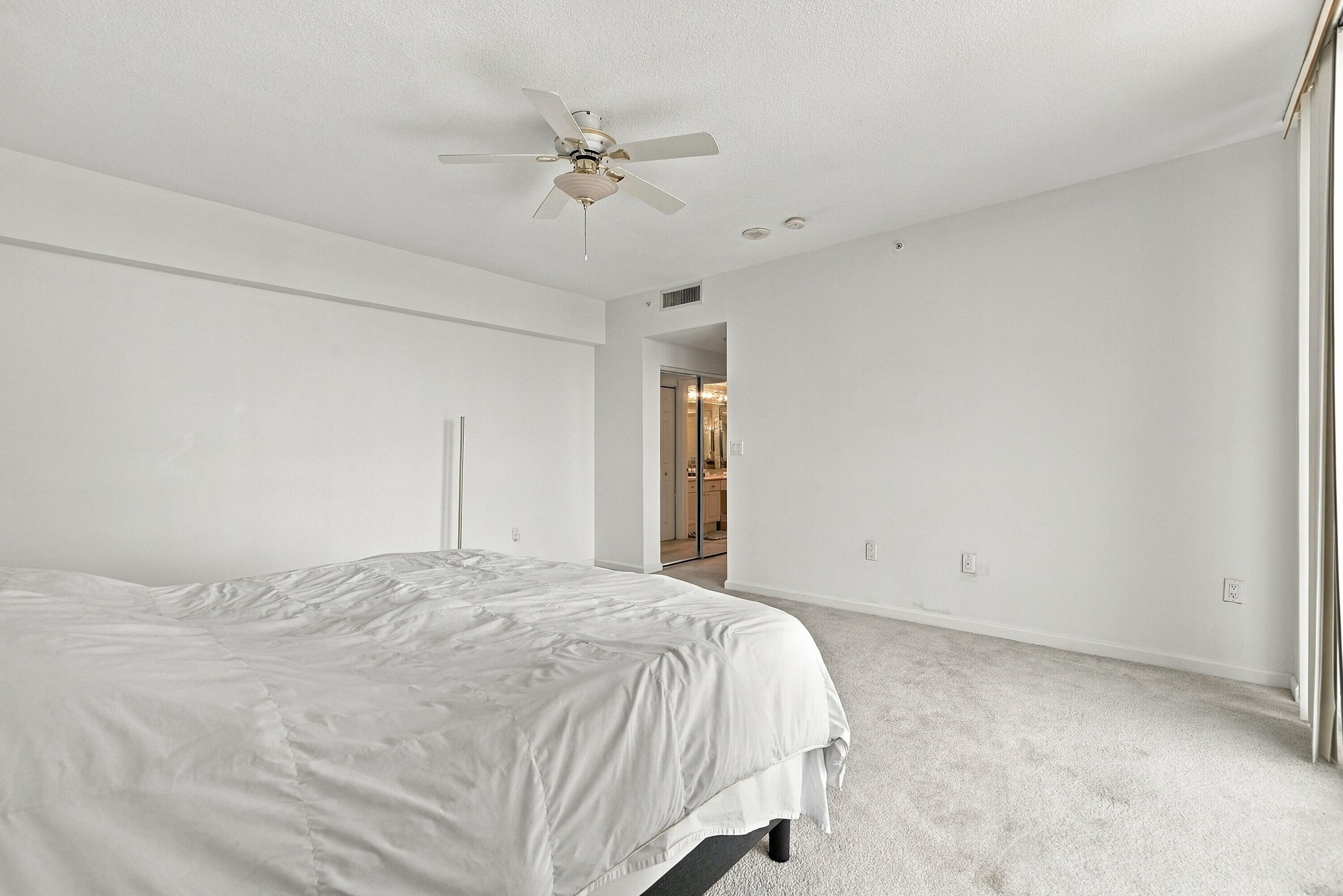 6001 N Ocean Dr #503 Hollywood, FL 33019