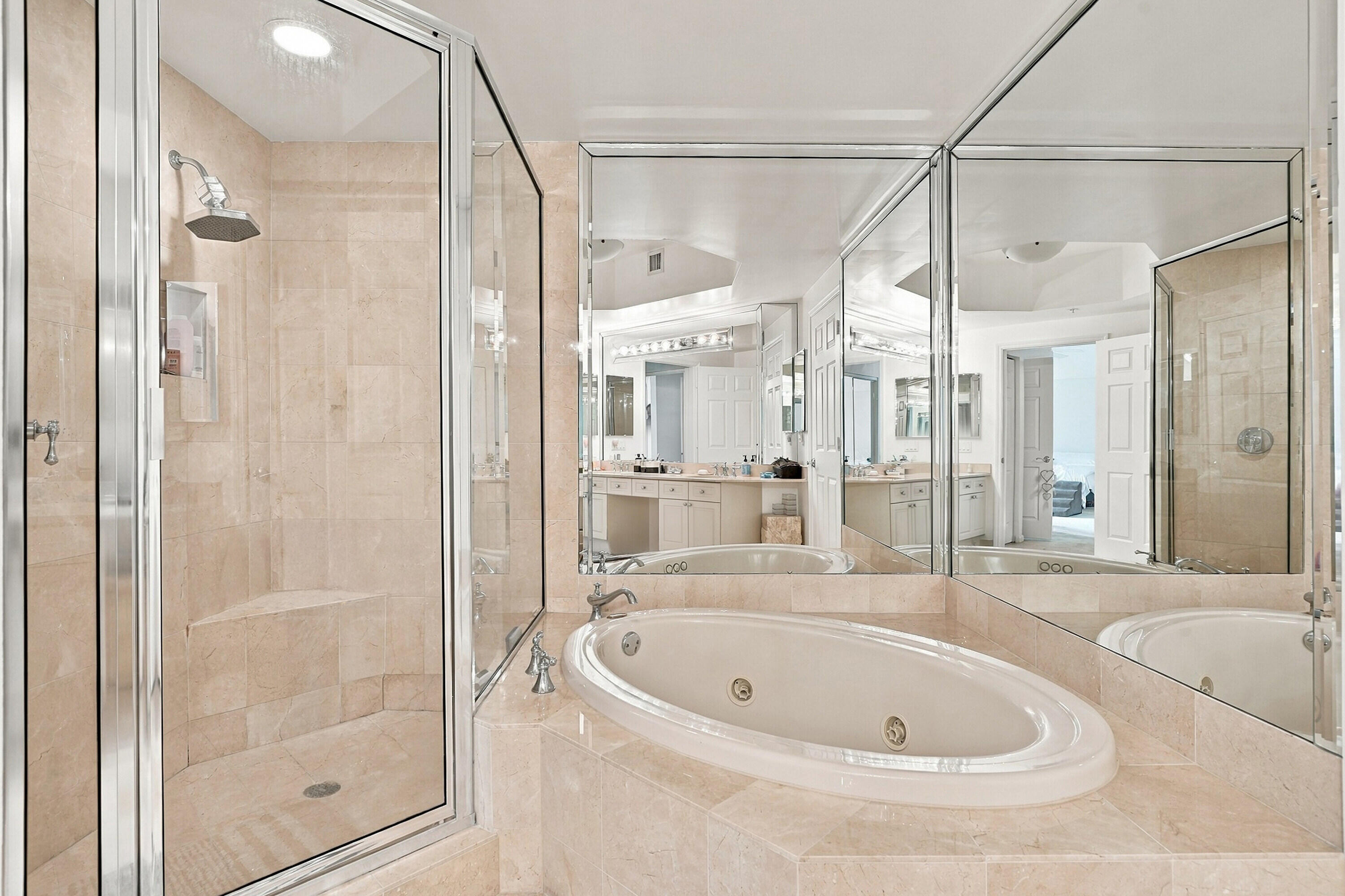 6001 N Ocean Dr #503 Hollywood, FL 33019