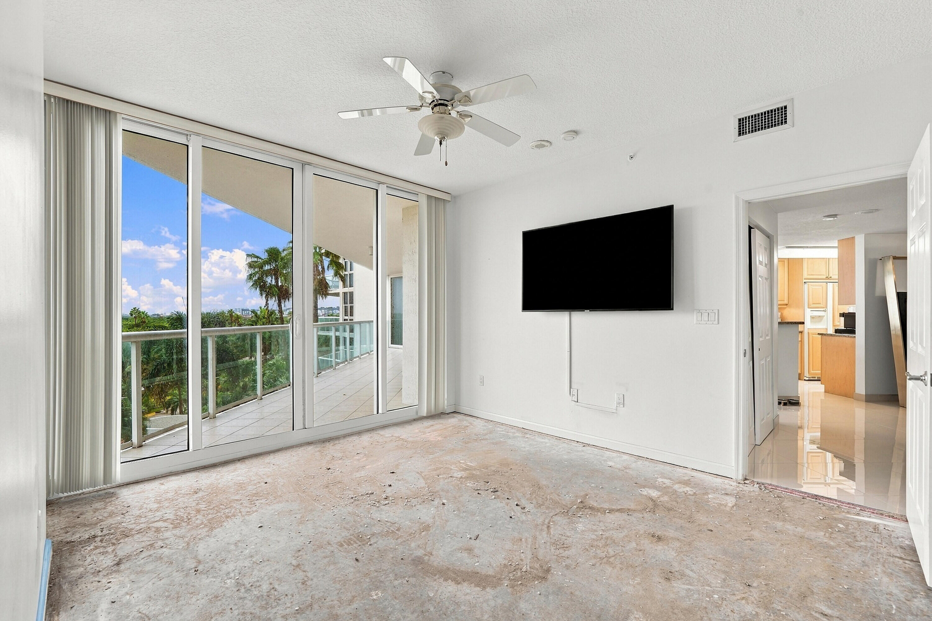 6001 N Ocean Dr #503 Hollywood, FL 33019