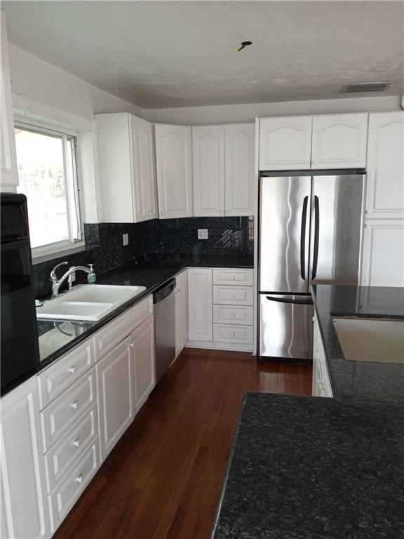 965 Stillwater Dr Miami Beach, FL 33141