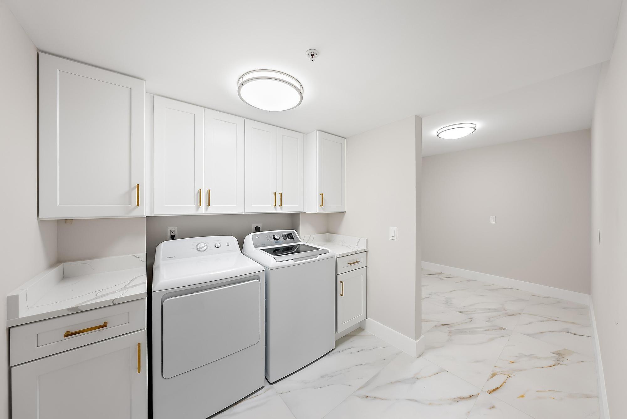 2501 Marina Isle Way #104 Jupiter, FL 33477