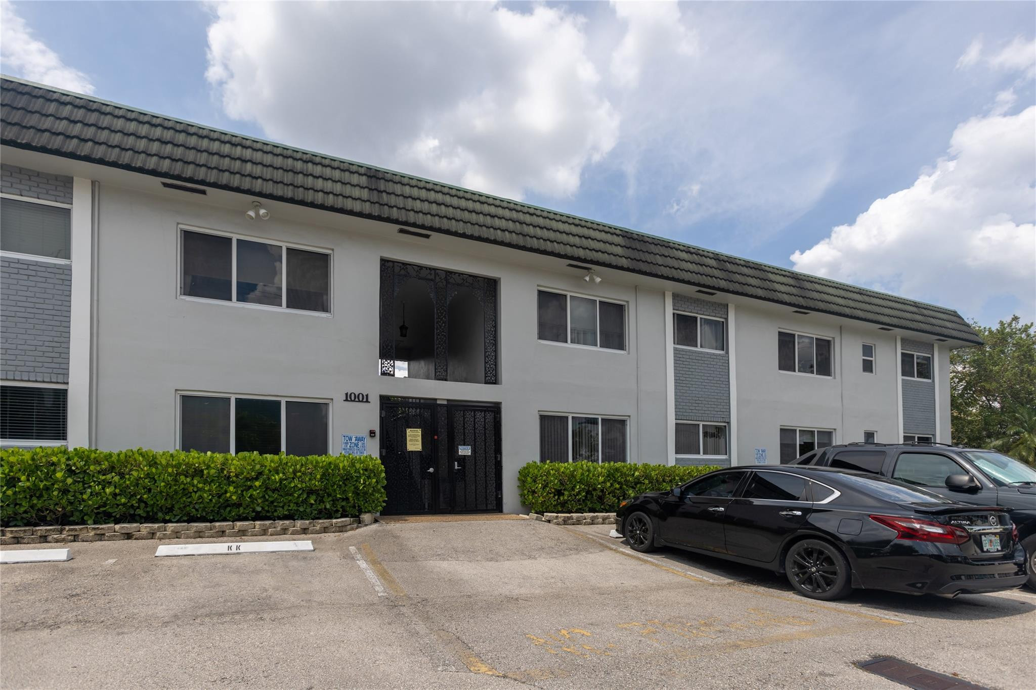 1001 SE 16th #8 Fort Lauderdale, FL 33316