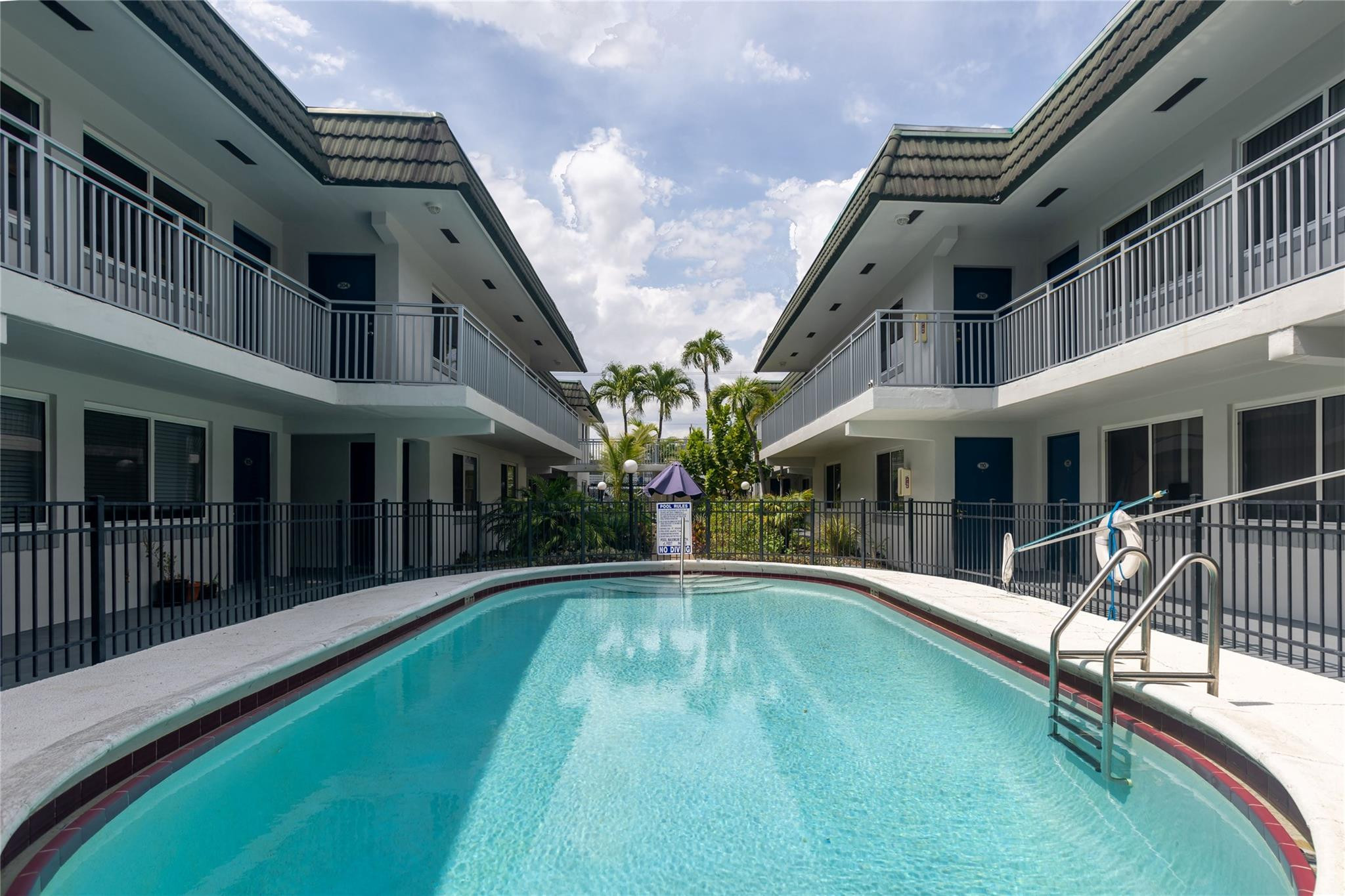 1001 SE 16th #8 Fort Lauderdale, FL 33316