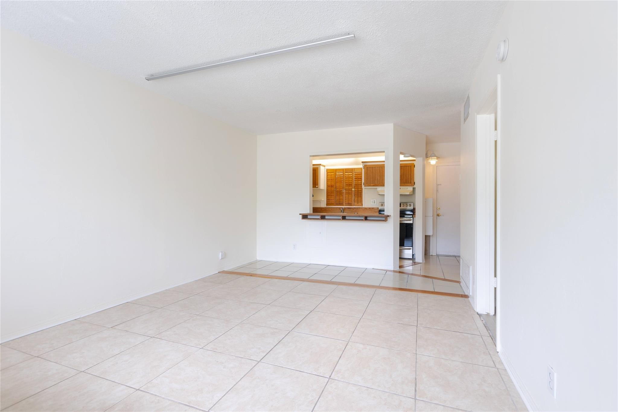 1001 SE 16th #8 Fort Lauderdale, FL 33316