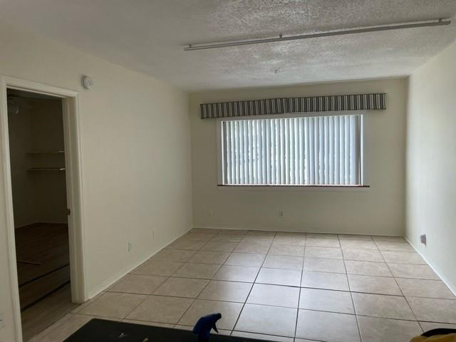 1001 SE 16th #8 Fort Lauderdale, FL 33316