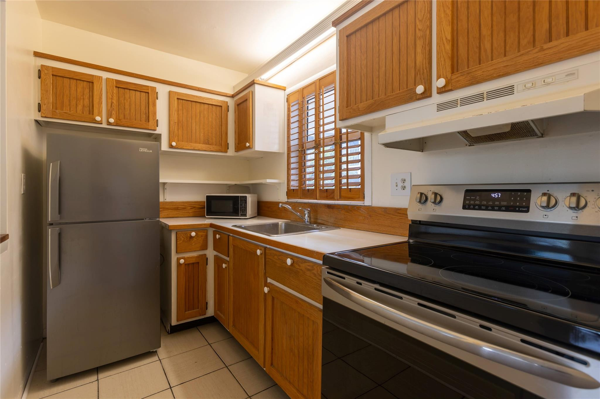 1001 SE 16th #8 Fort Lauderdale, FL 33316