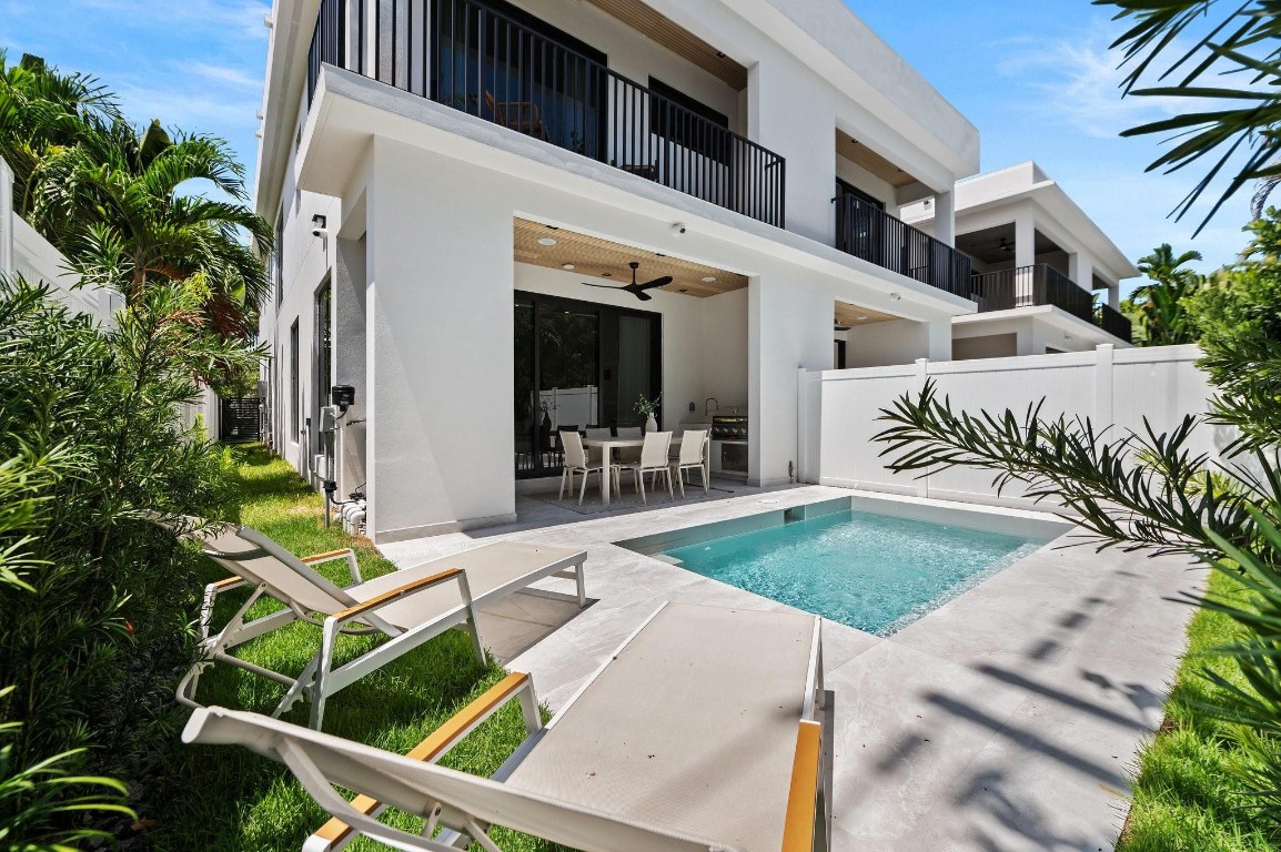 1404 5th Fort Lauderdale, FL 33301