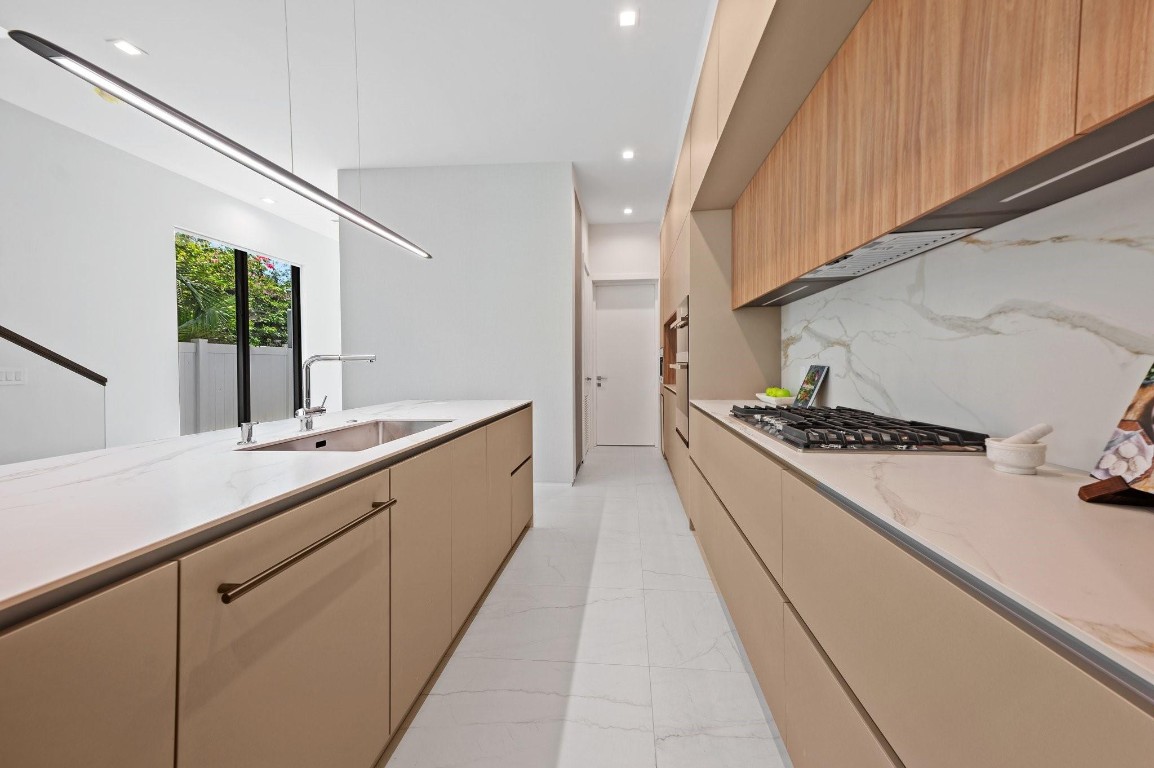 1404 5th Fort Lauderdale, FL 33301