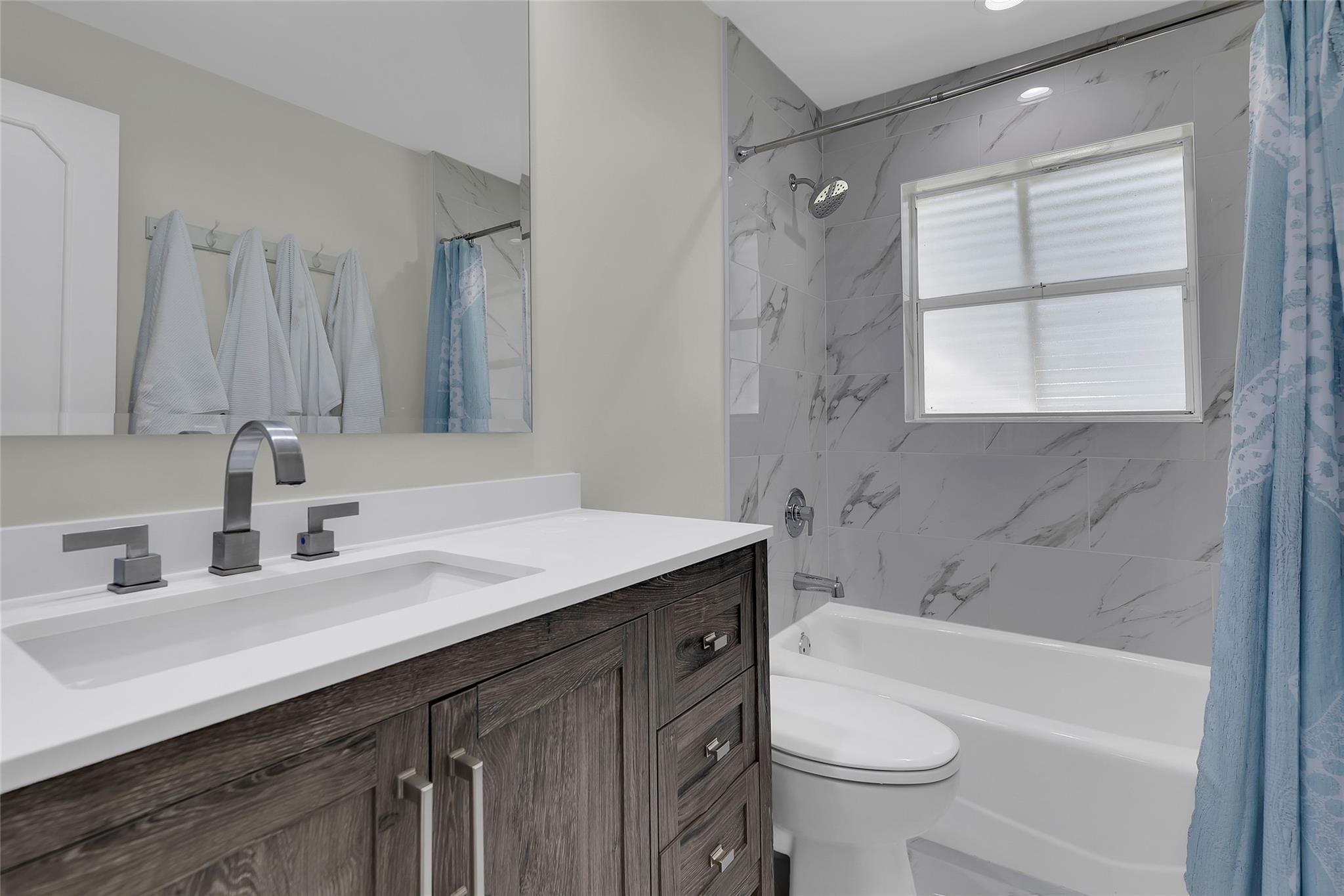 3404 Barton Rd Pompano Beach, FL 33062