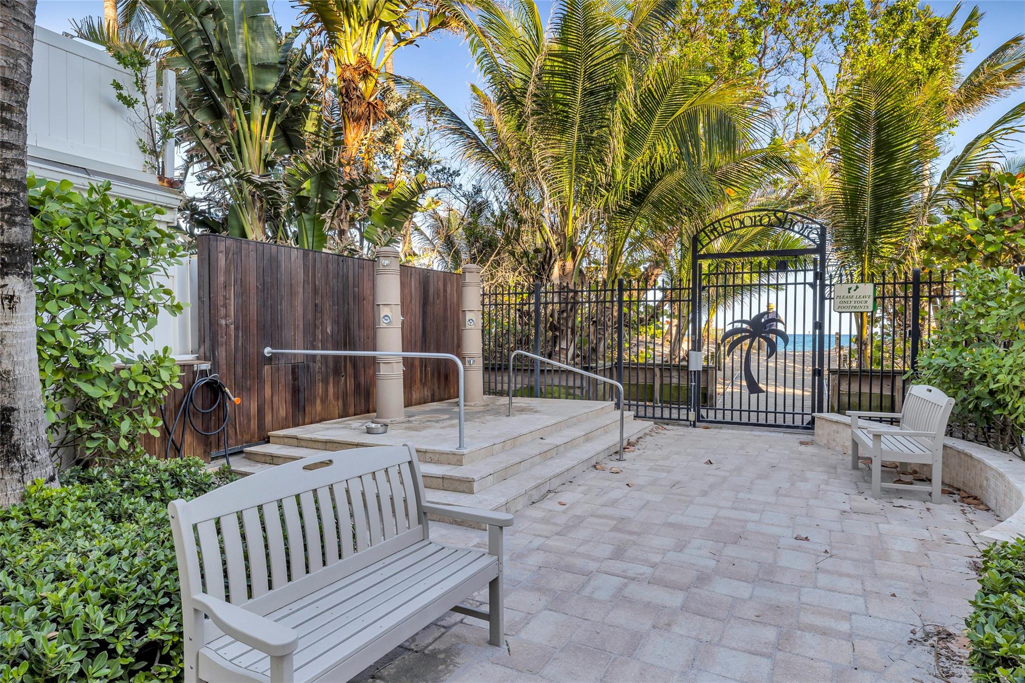 3404 Barton Rd Pompano Beach, FL 33062