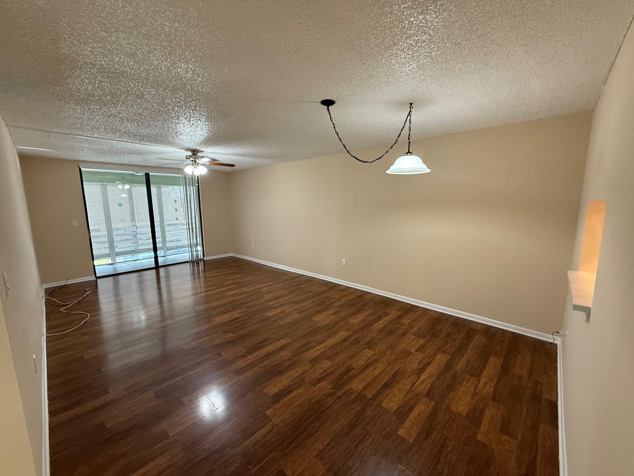 1820 N Lauderdale Ave #3204