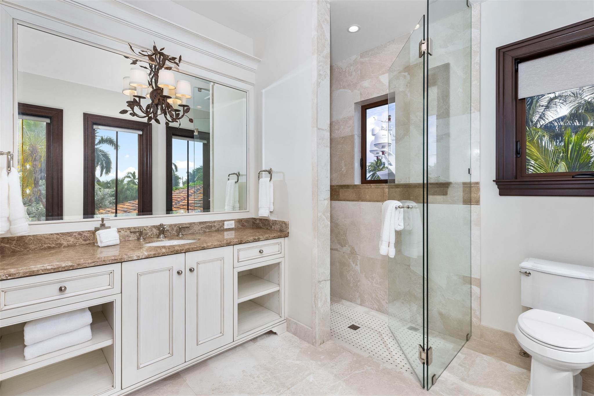 632 2nd Key Dr Fort Lauderdale, FL 33304