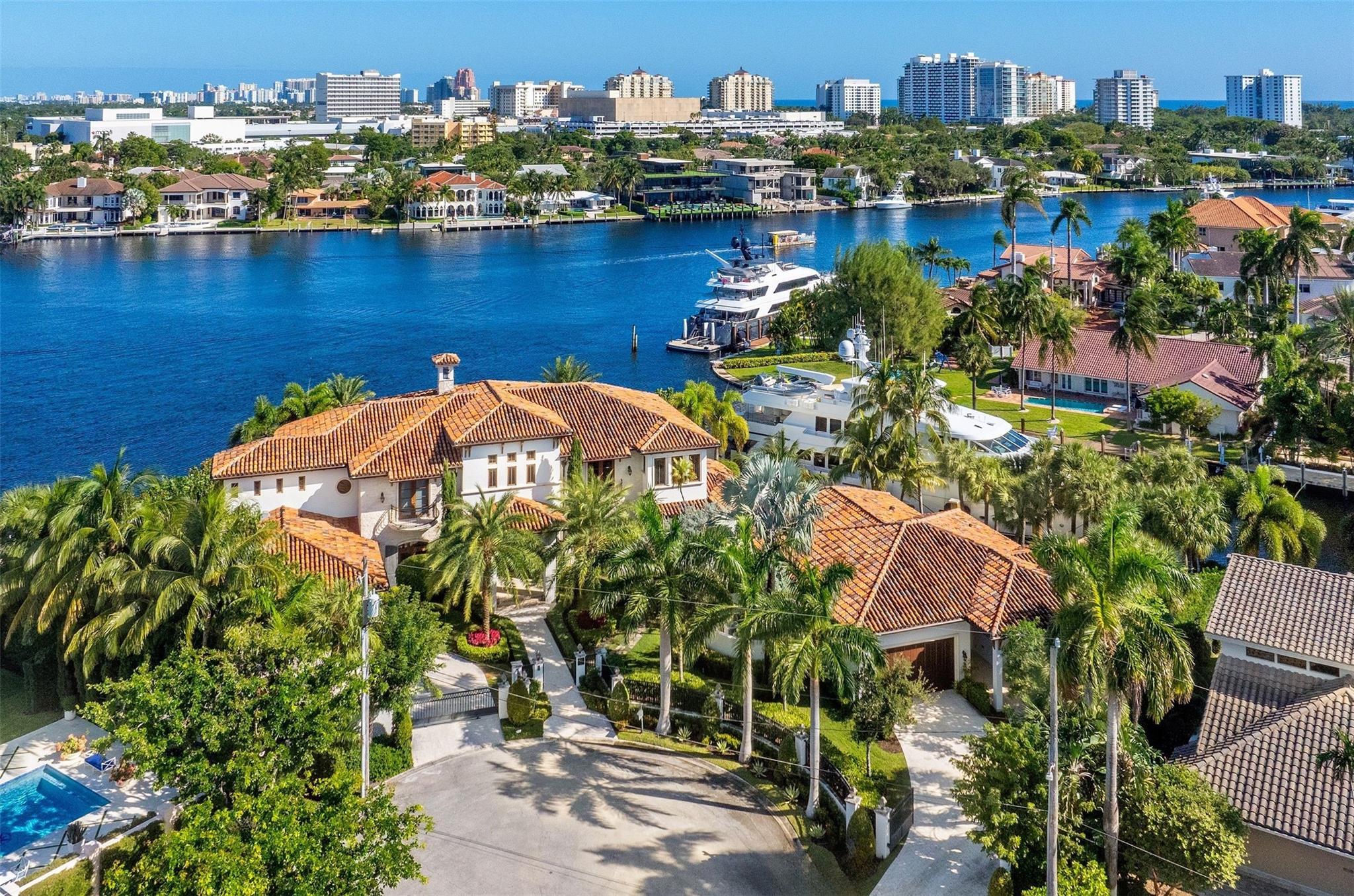 632 2nd Key Dr Fort Lauderdale, FL 33304