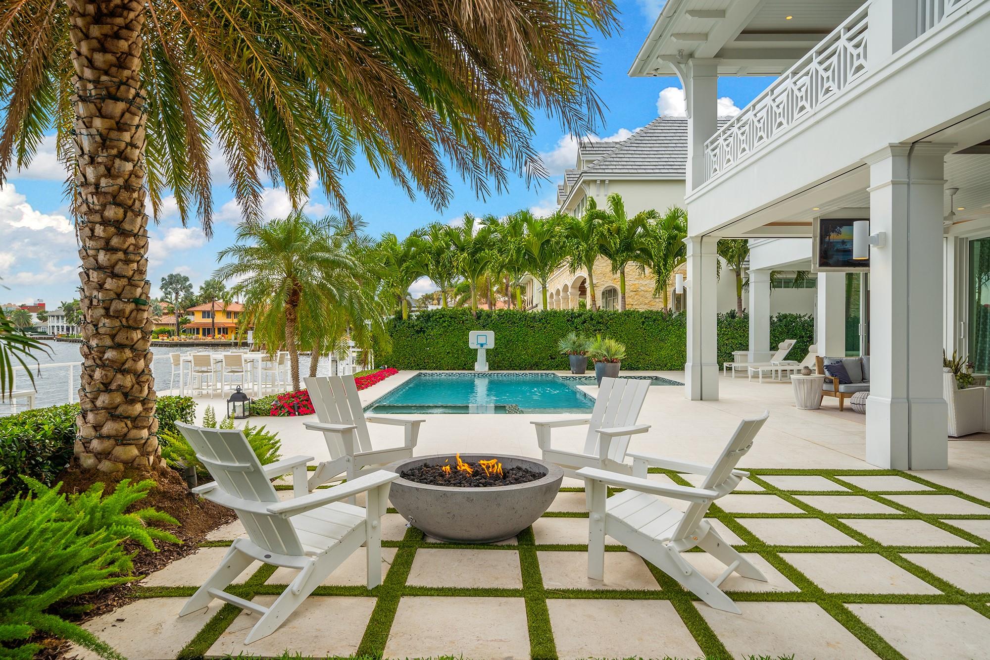 1900 Intracoastal Dr Fort Lauderdale, FL 33305