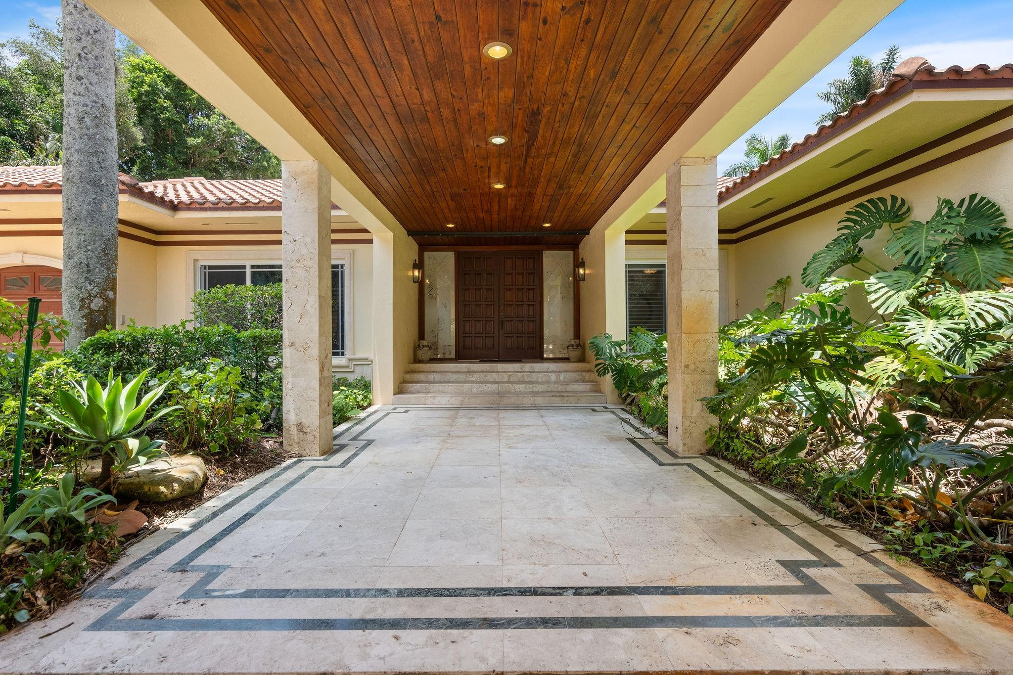 14641 Mustang Southwest Ranches, FL 33330