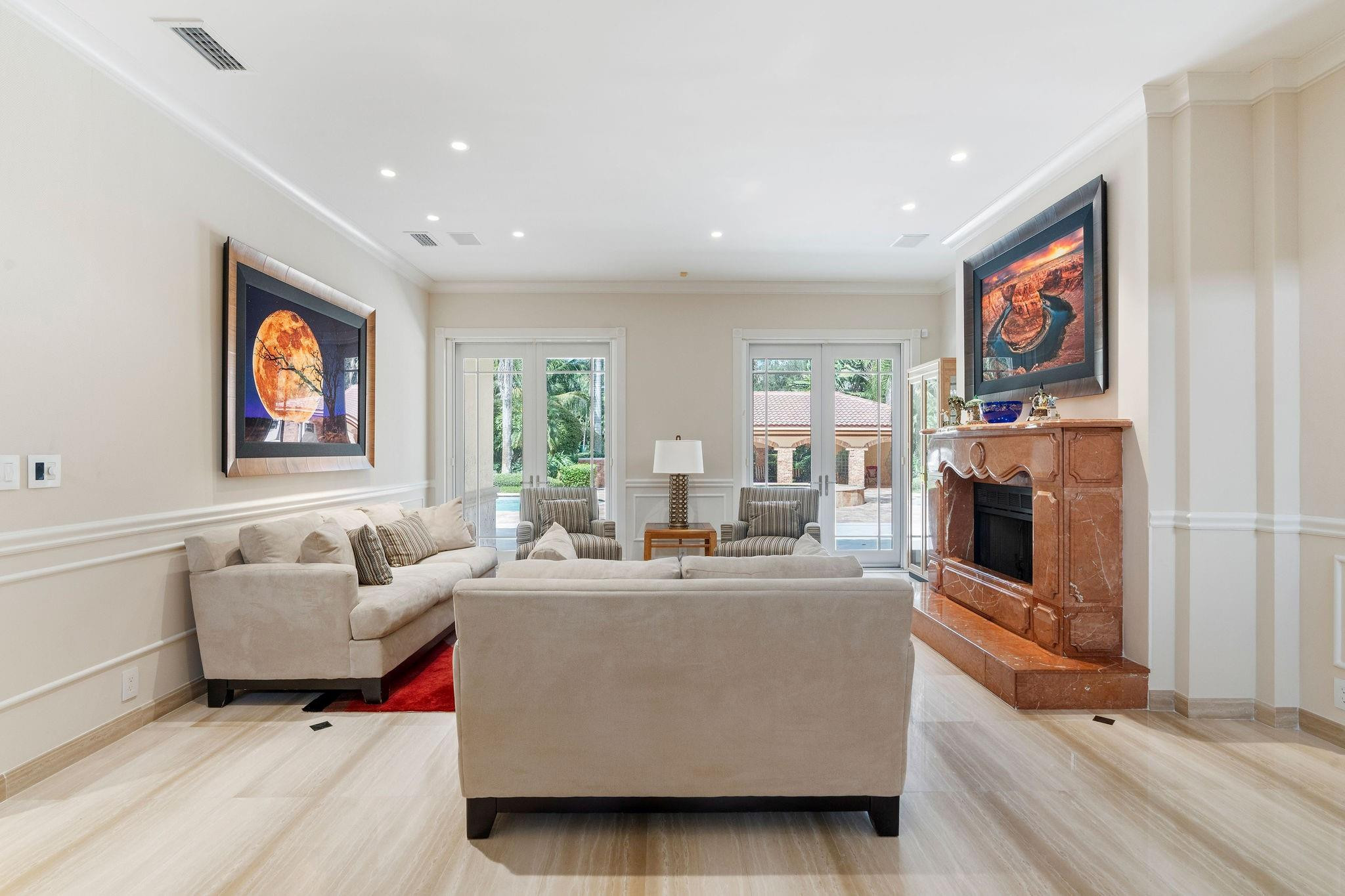 14641 Mustang Southwest Ranches, FL 33330