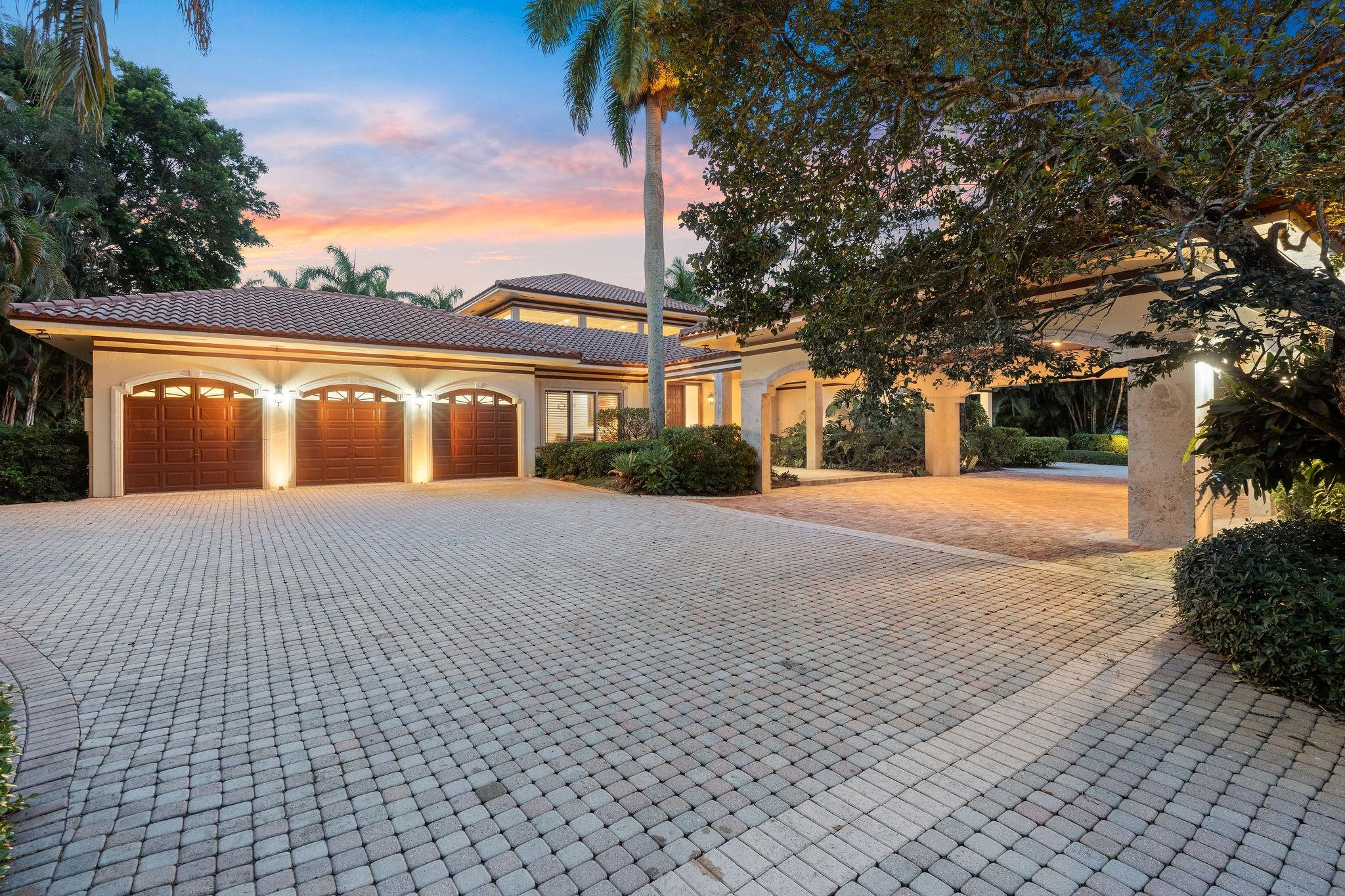 14641 Mustang Southwest Ranches, FL 33330