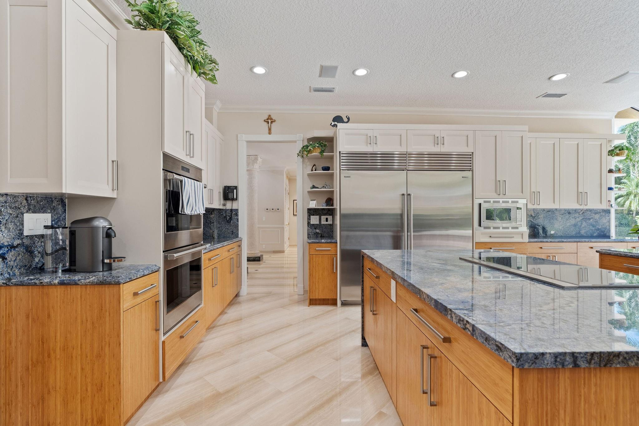 14641 Mustang Southwest Ranches, FL 33330