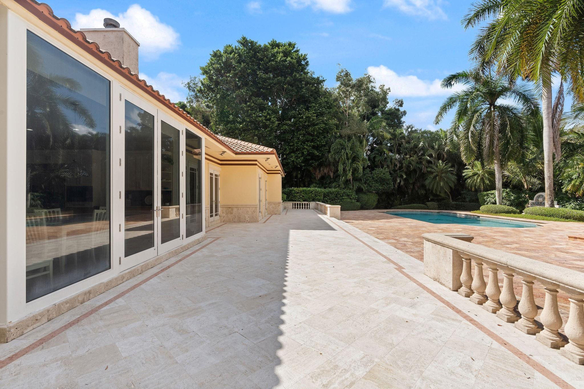 14641 Mustang Southwest Ranches, FL 33330