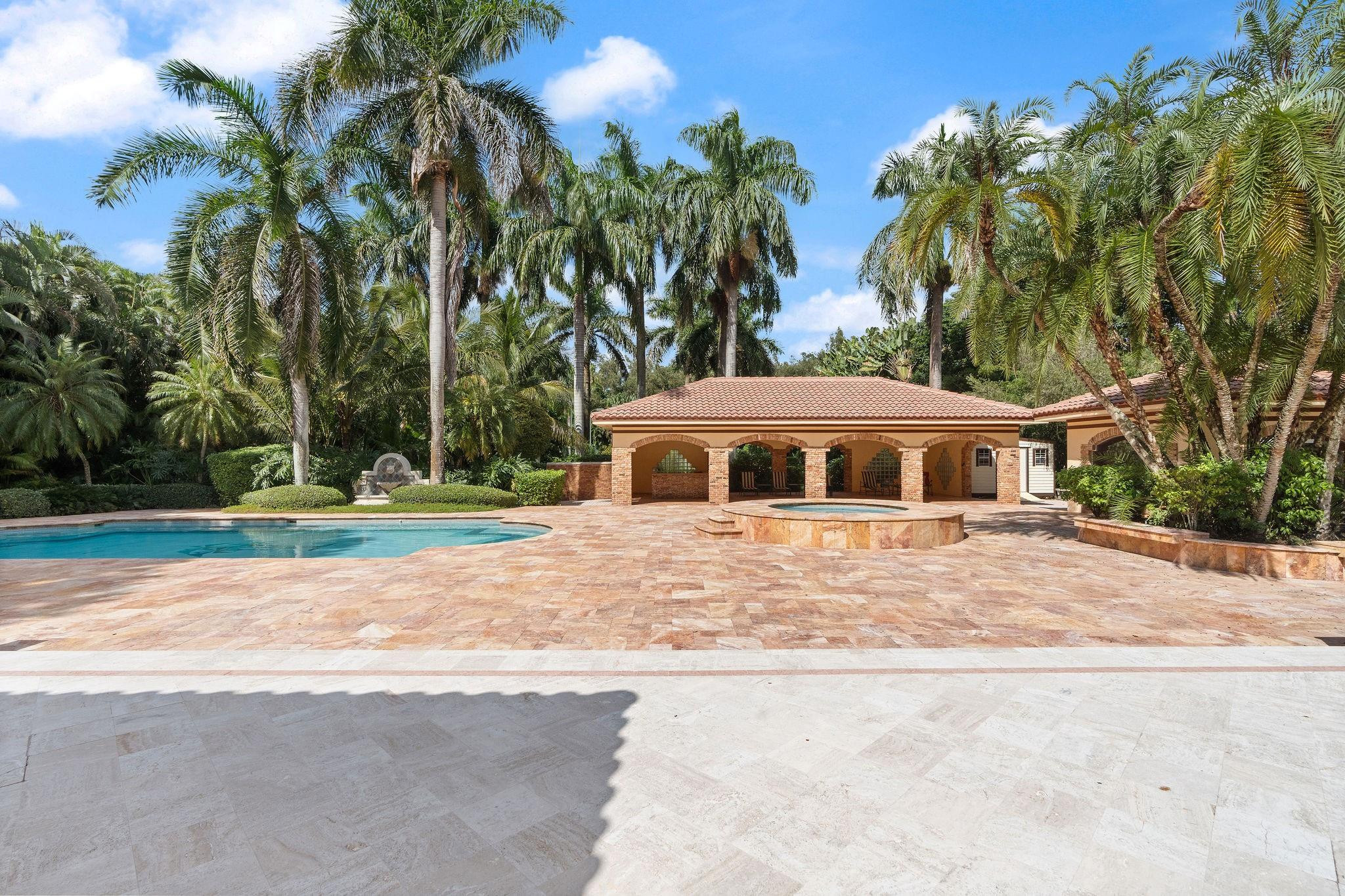 14641 Mustang Southwest Ranches, FL 33330